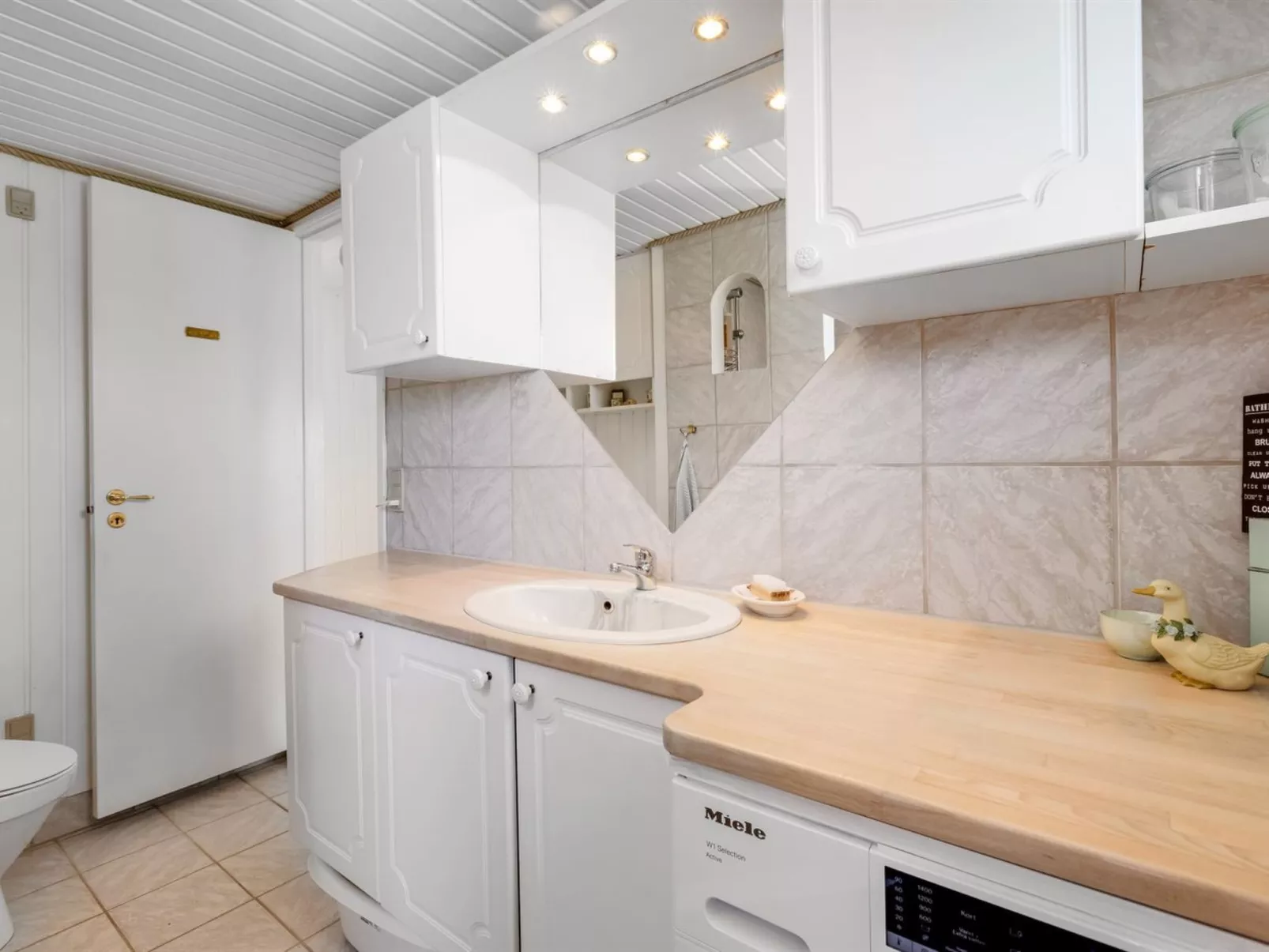 "Reima" - 50m from the sea-Binnen