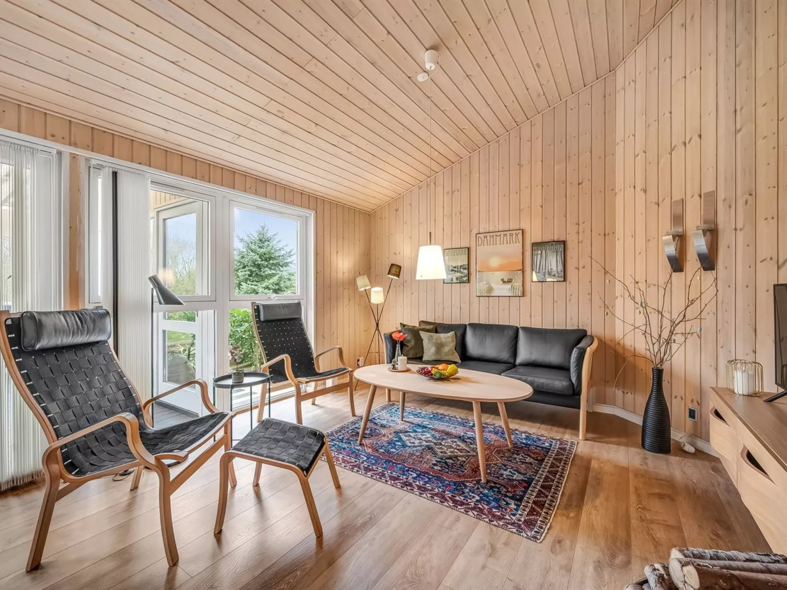 "Anelise" - 800m to the fjord-Binnen