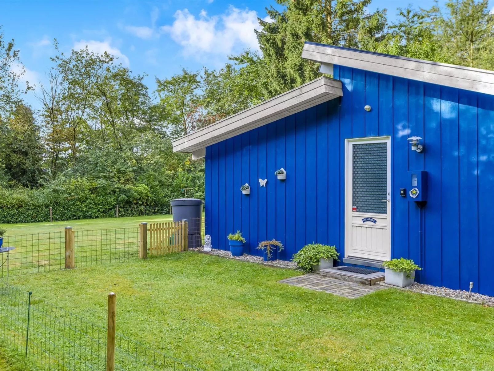 "Anne" - 30km from the sea-Buiten