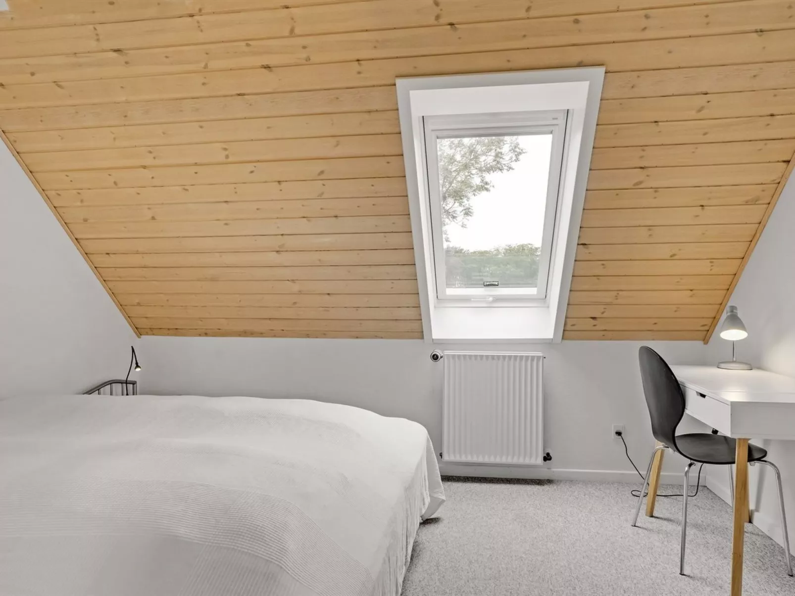 "Eini" - 4.5km from the sea-Binnen