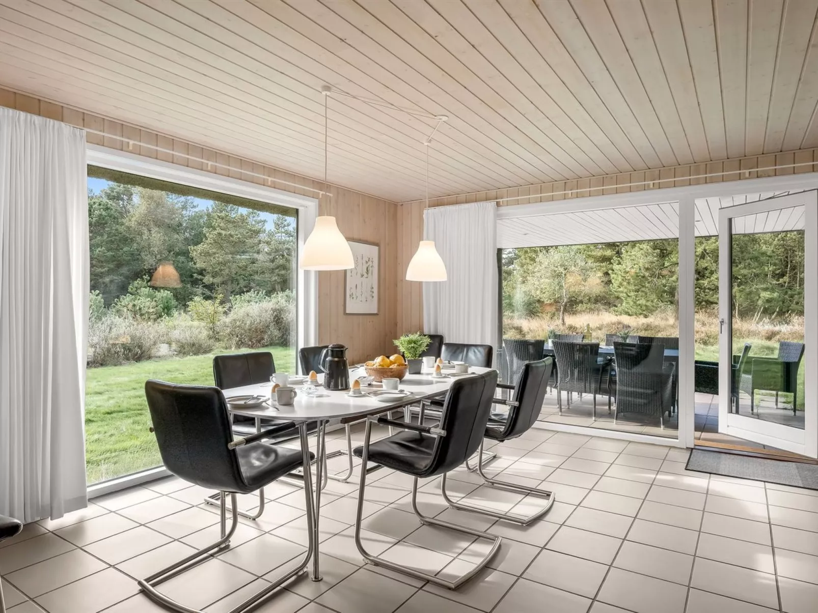 "Dix" - 900m from the sea-Binnen