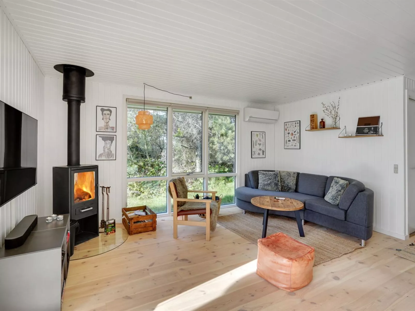 "Gilda" - 2km from the sea-Binnen