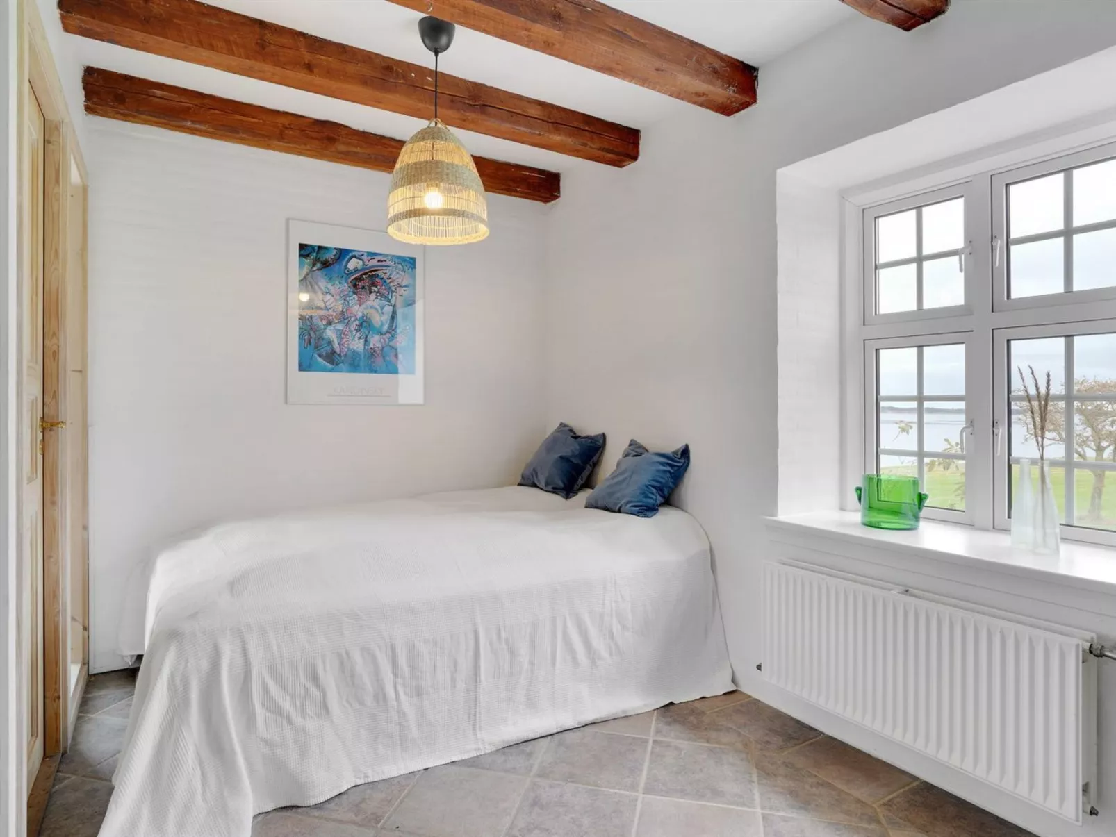 "Thorge" - 75m to the fjord-Binnen