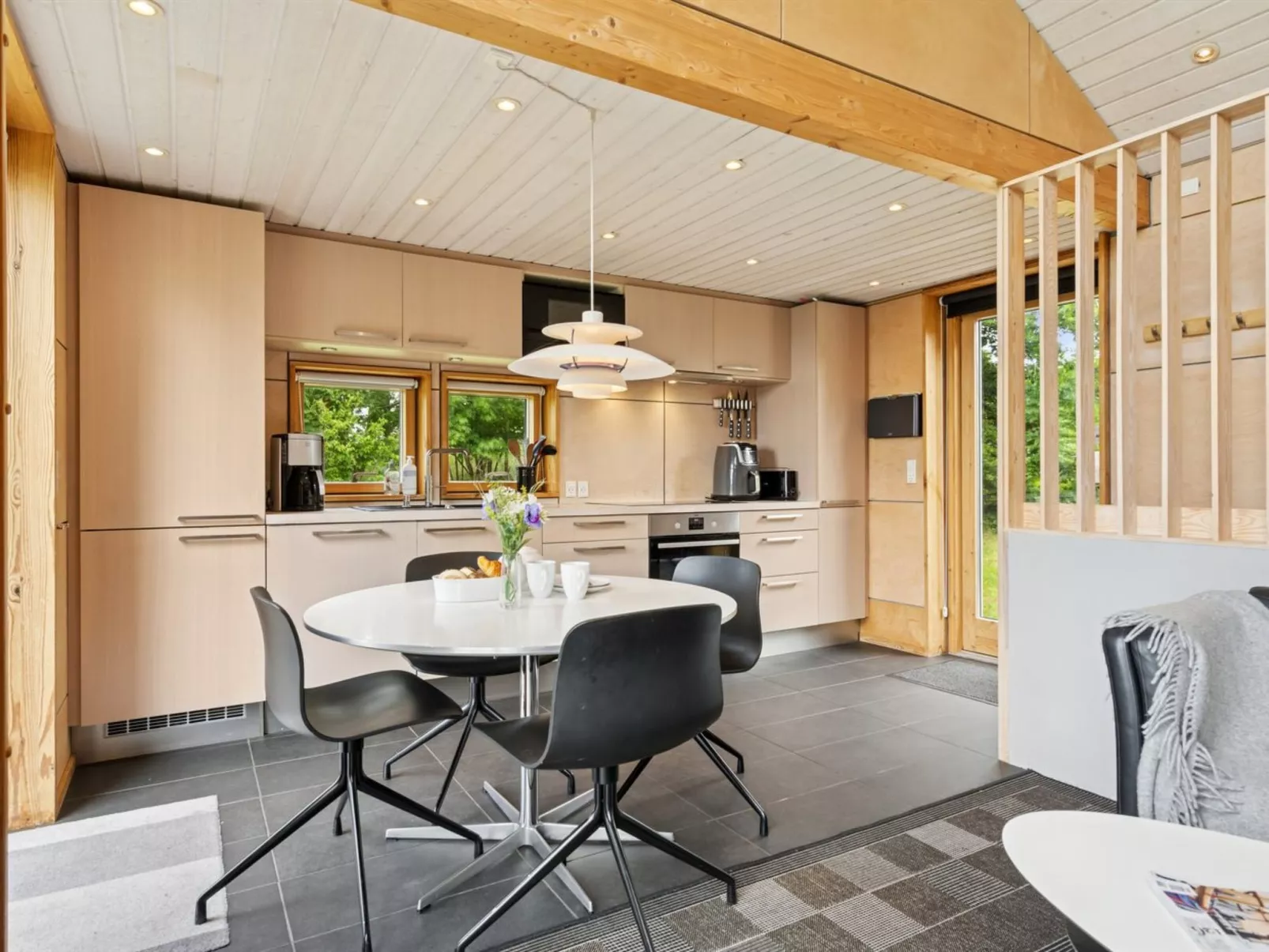 "Harka" - 100m to the fjord-Binnen