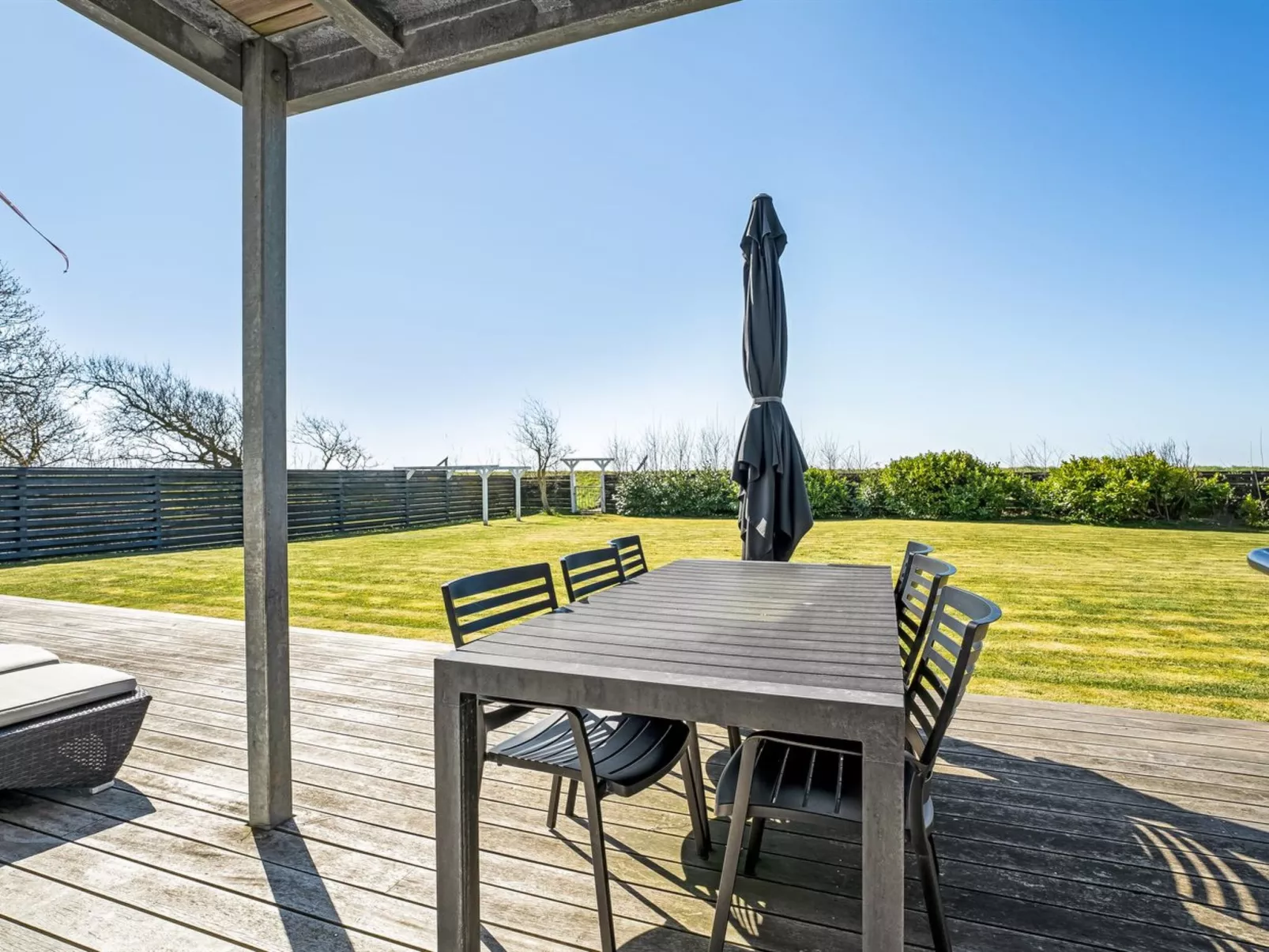 "Esme" - 30m from the sea-Buiten