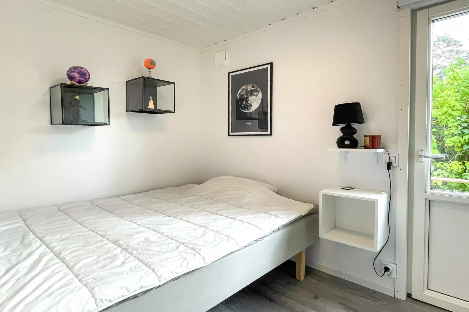 Villa in de archipel met zwembad en terras-Binnen