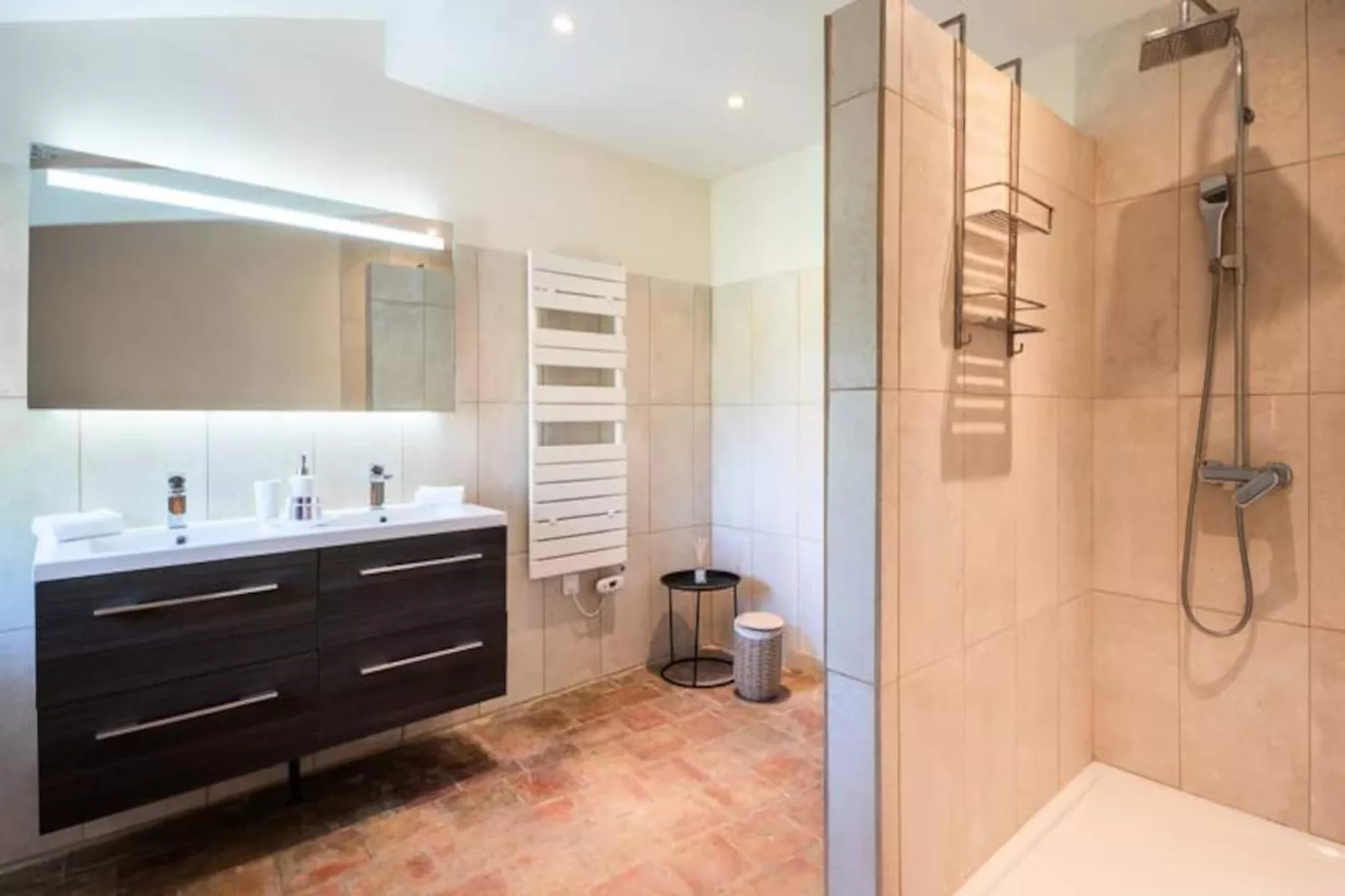 Domaine De La Rose Comtesse &ndash; L&rsquo;art Du Luxe Intimiste En Provence-Niet-getagd