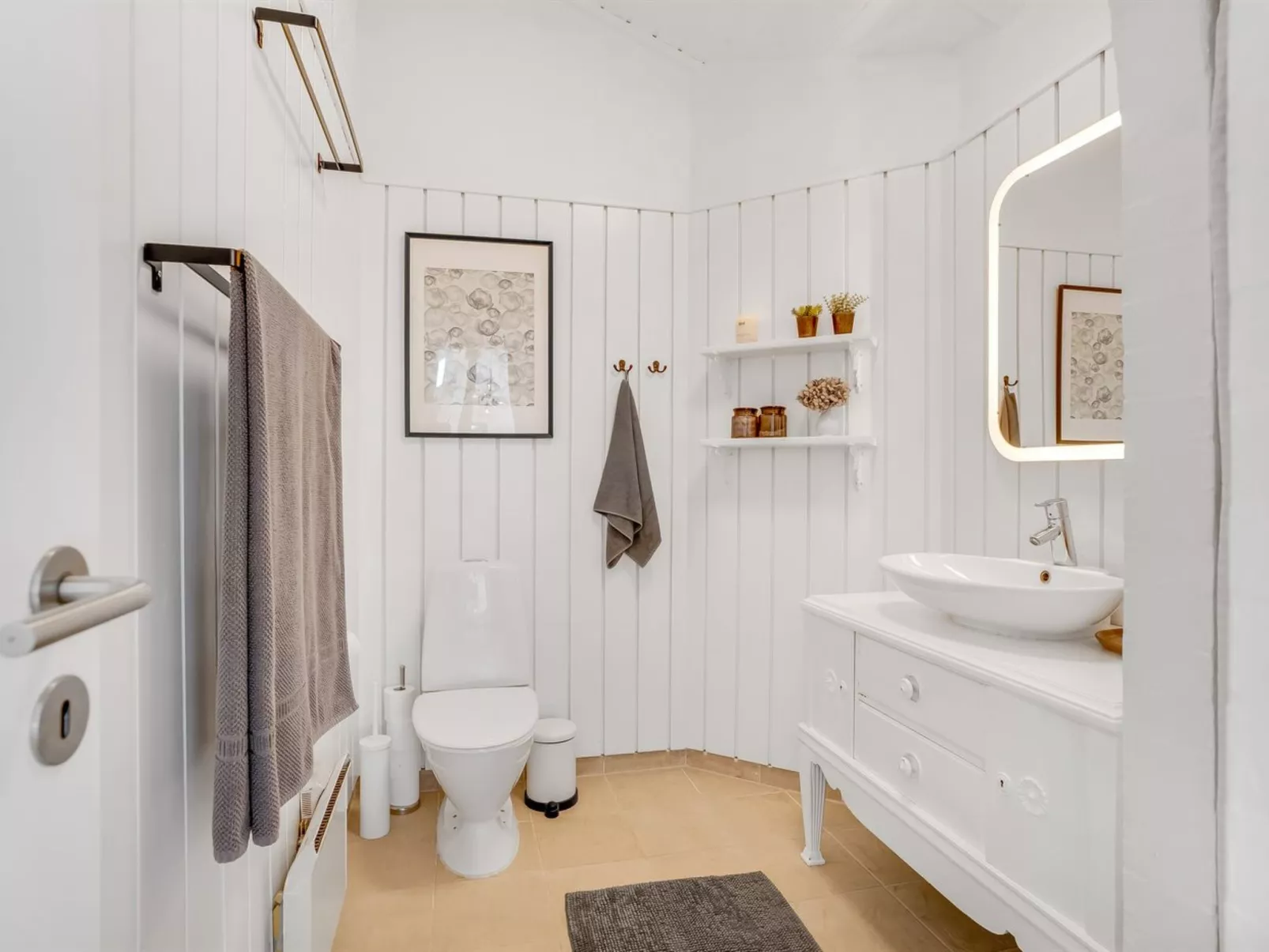 "Ellie" - 700m from the sea-Binnen