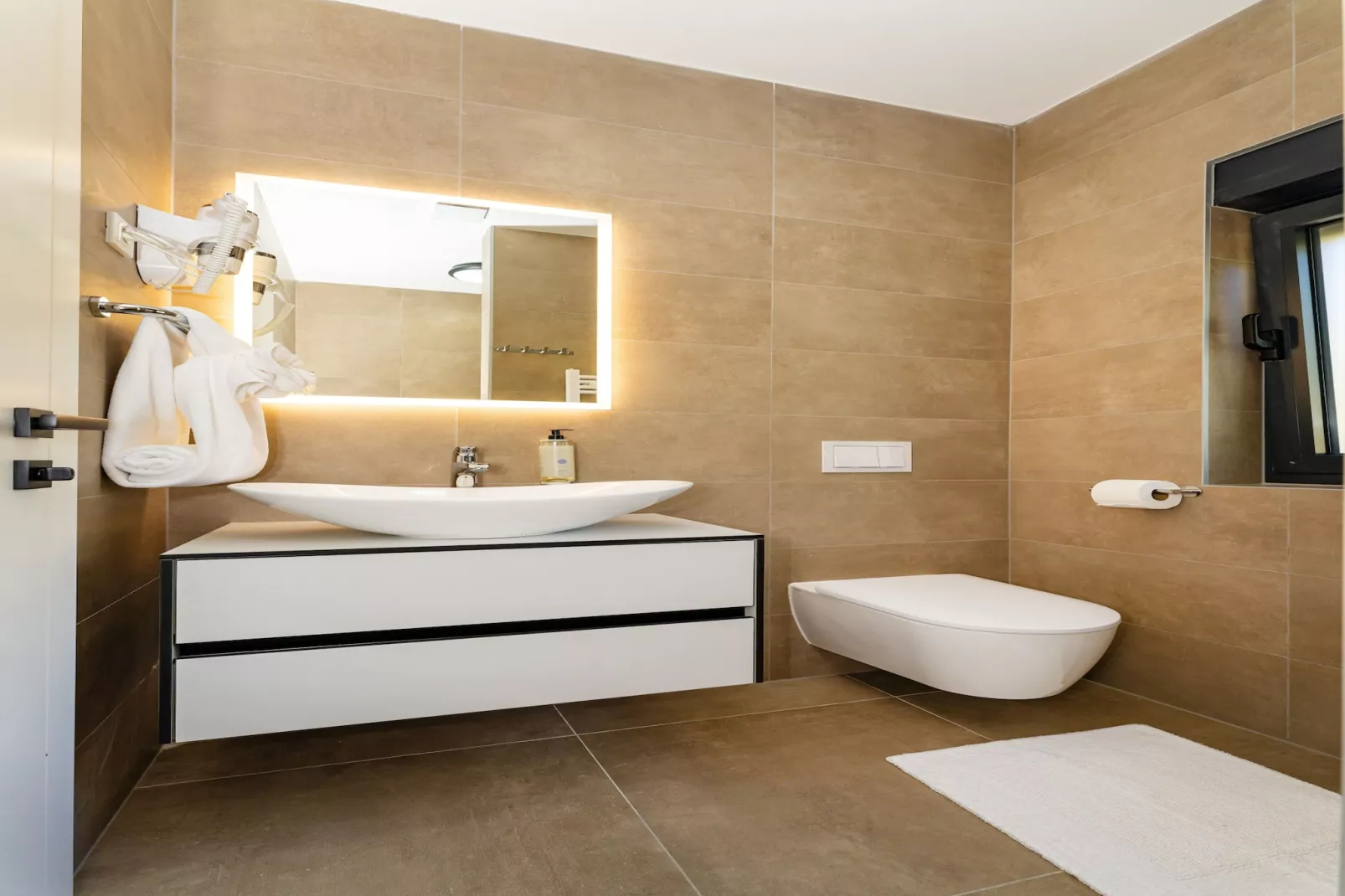 Sea view Villa Senti-Badkamer