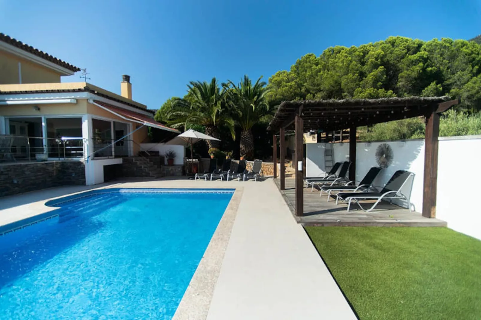 Maison à Palau Saverdera-Niet-getagd