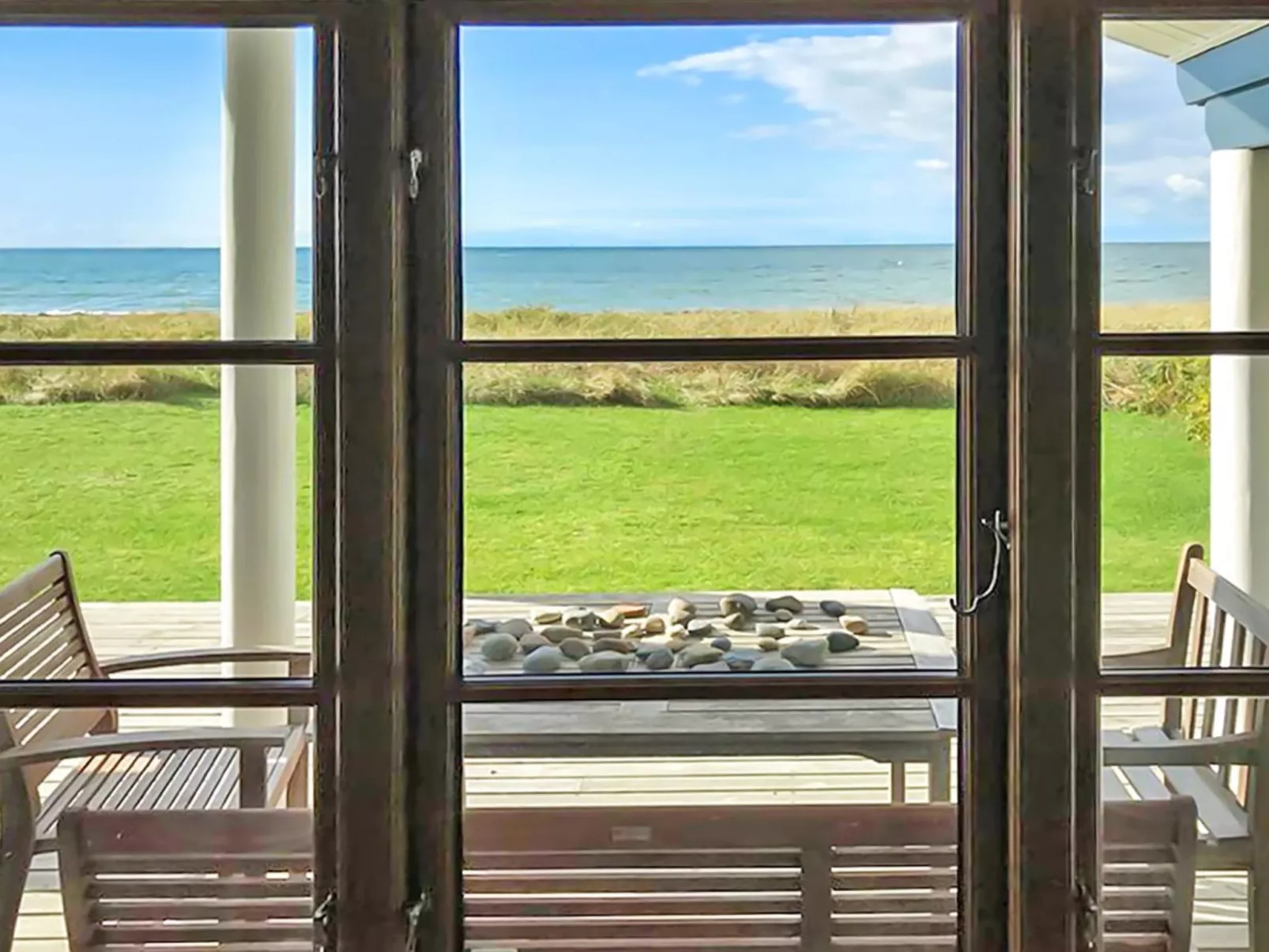 "Stacie" - 10m from the sea-Buiten