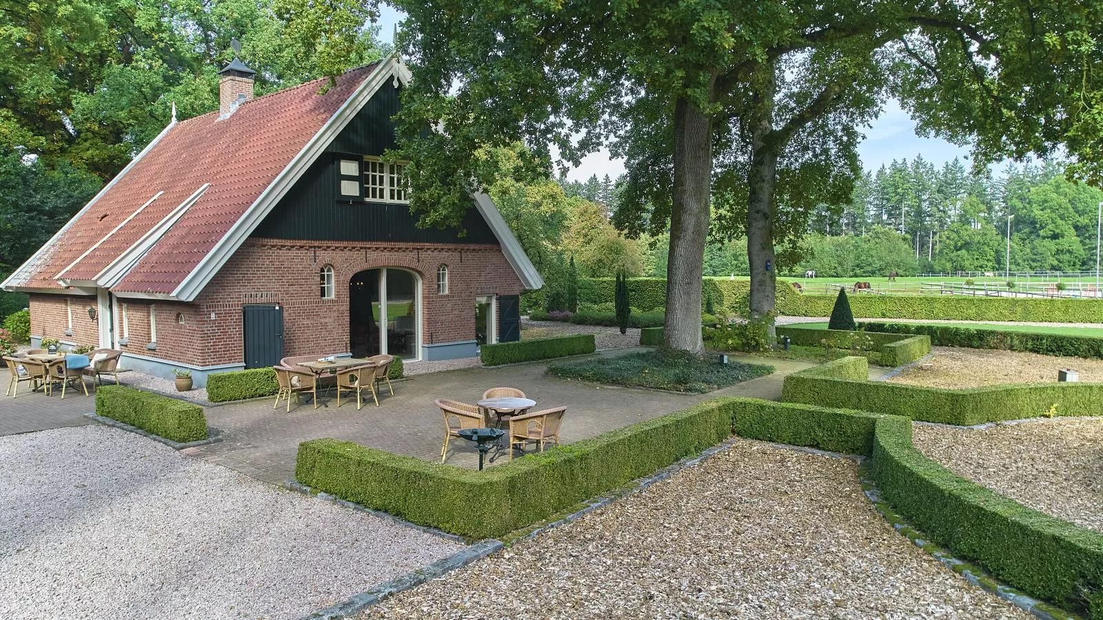 Erve Het Klaashuis-Terrasbalkon