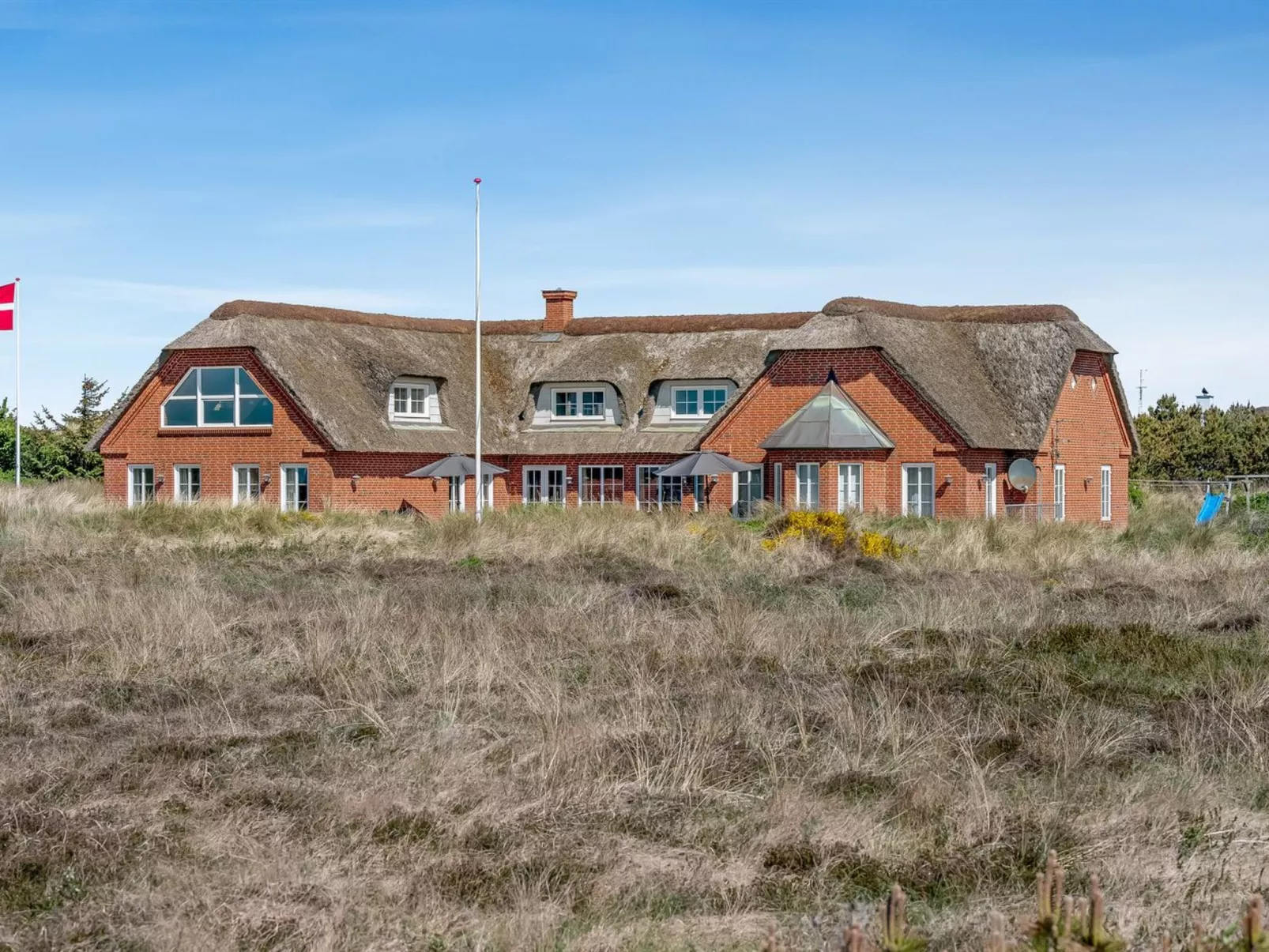 "Gytha" - 75m from the sea-Buiten