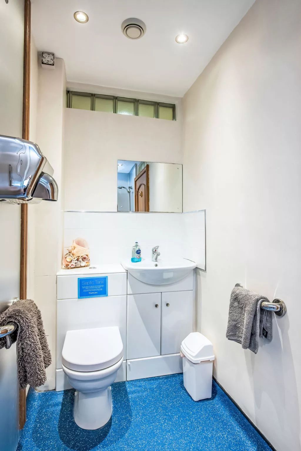 Benderloch House & Frobost Lodge-Binnen