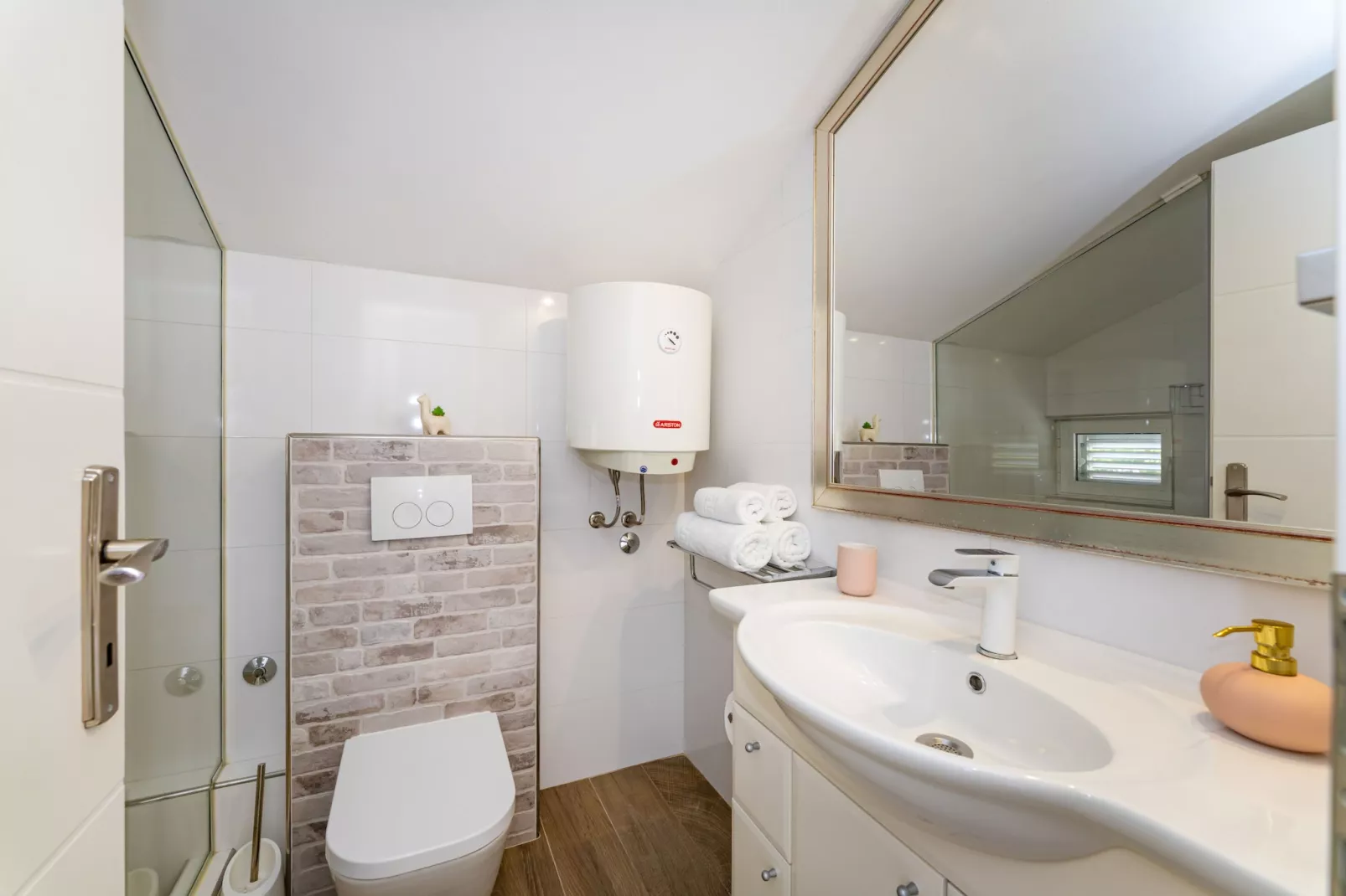 Villa Green Paradise-Badkamer