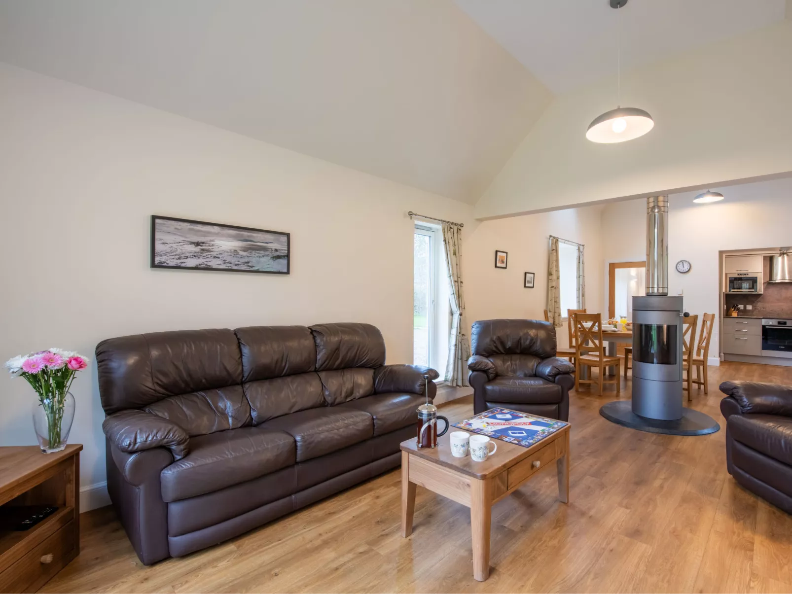 Corrimony View-Binnen