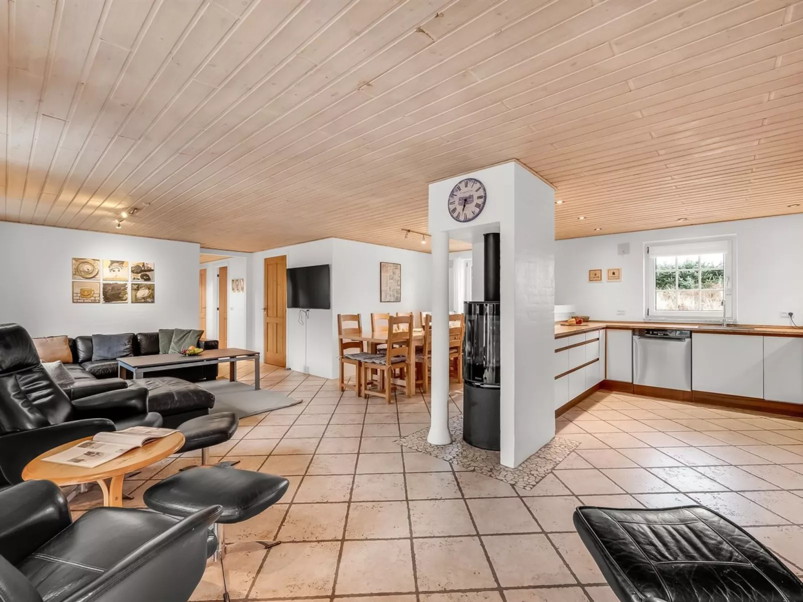 "Seppo" - 900m from the sea-Binnen