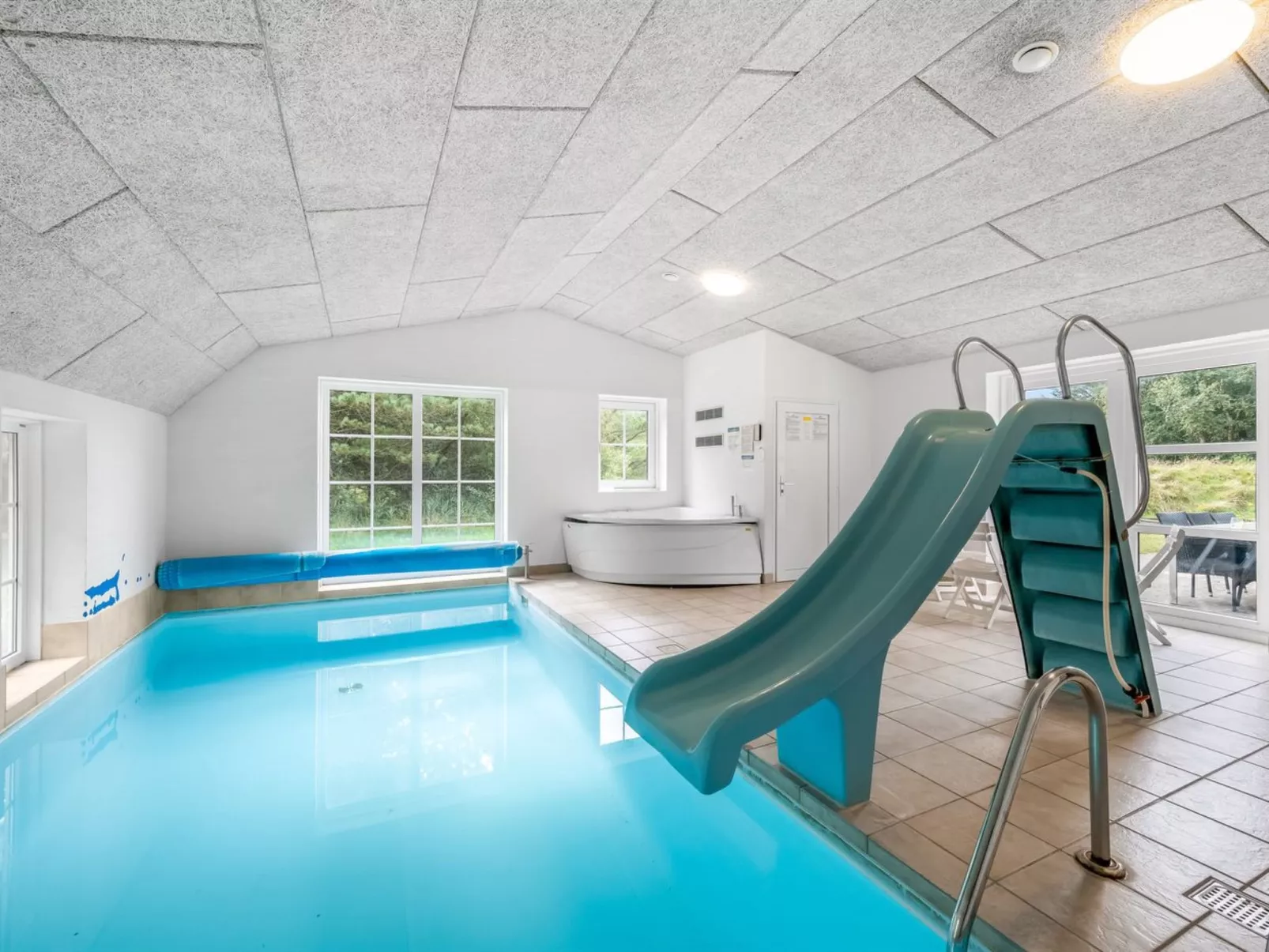 "Hedi" - 900m from the sea-Buiten