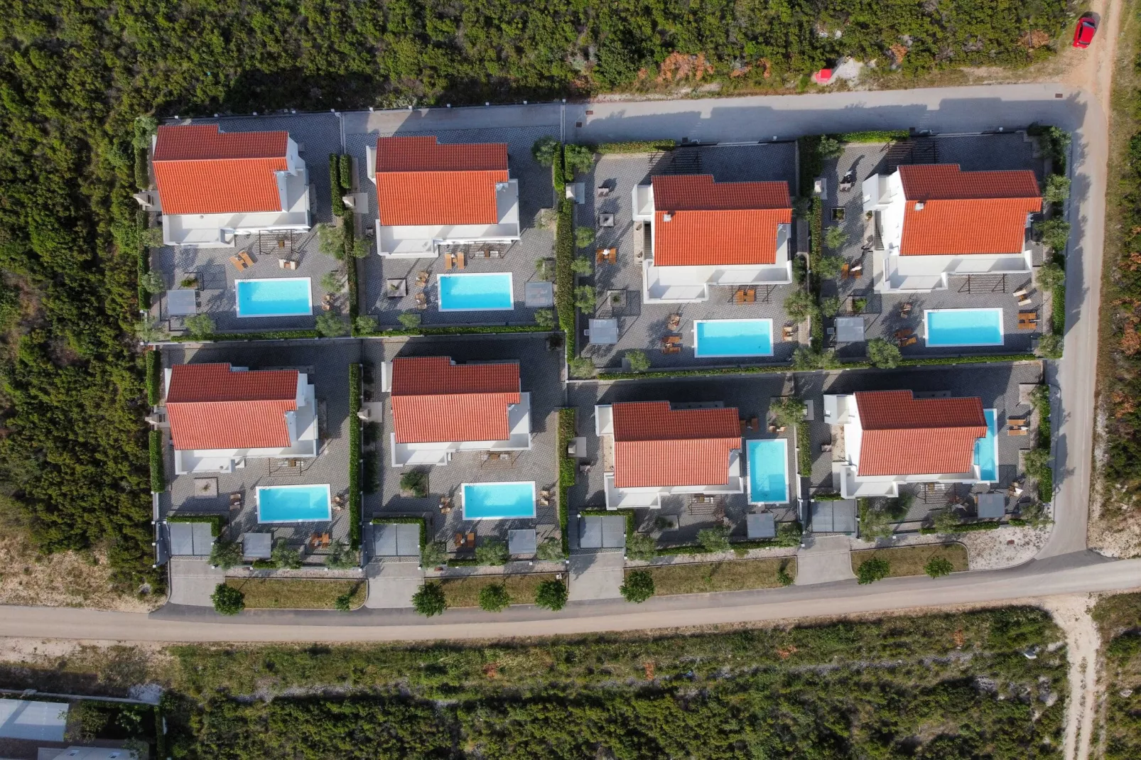 Luxury Escape with Swimming Pool & Modern Design - Comfort Four Bedroom Villa with Sea View and Private Pool ( Villa 7)-Buitenlucht