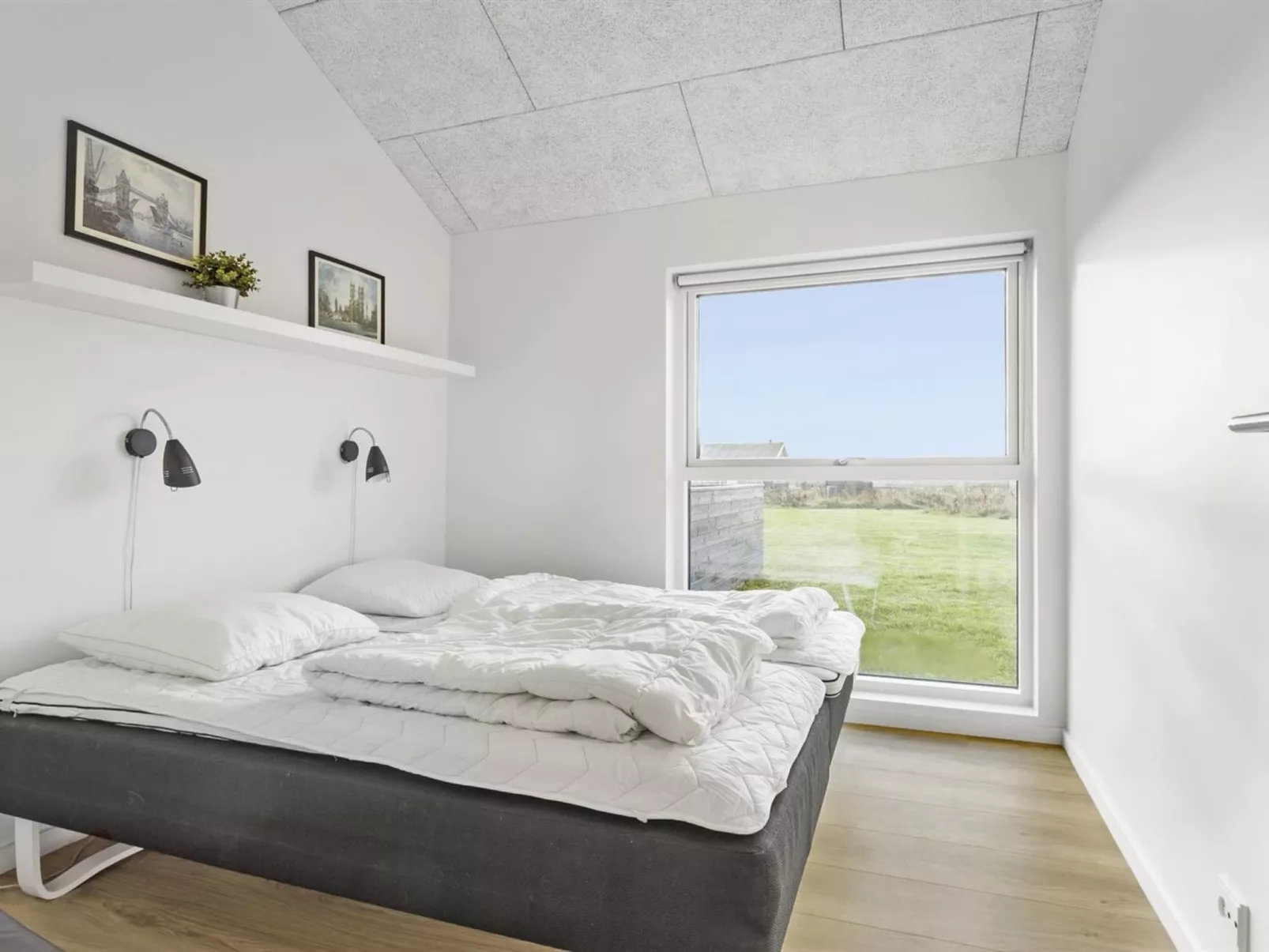 "Kirsi" - 1.6km from the sea-Binnen