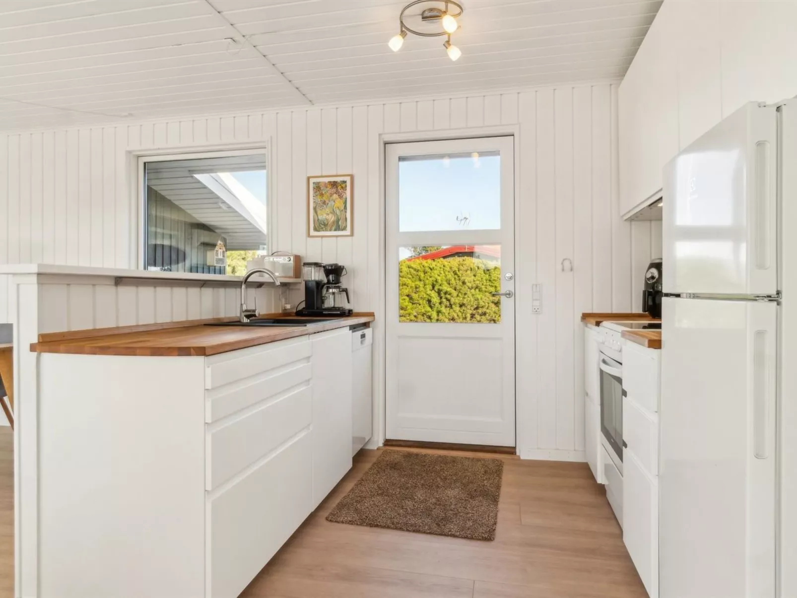 "Mirkka" - 200m from the sea-Binnen