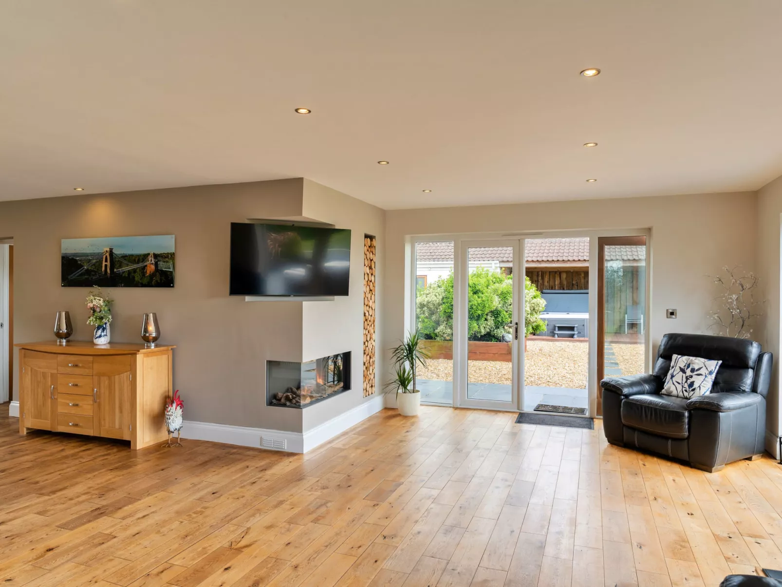 Stone Bow Farmhouse-Binnen