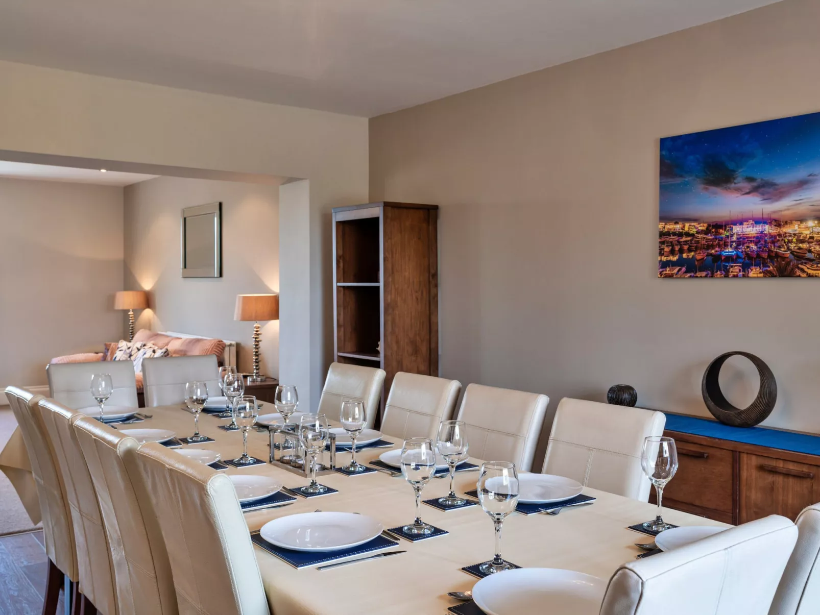 Stone Bow Farmhouse-Binnen