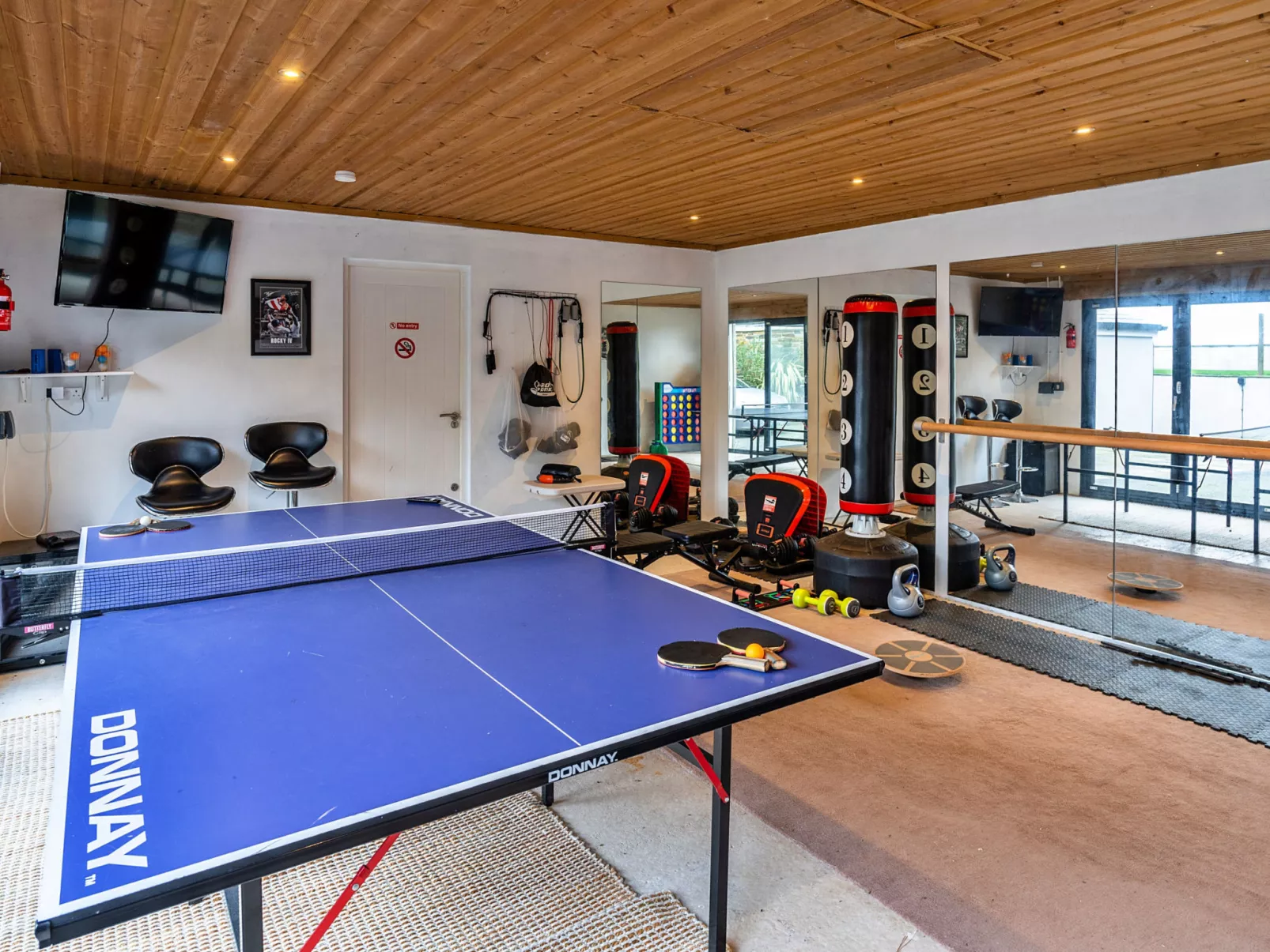 Dingles Cottage-Buiten