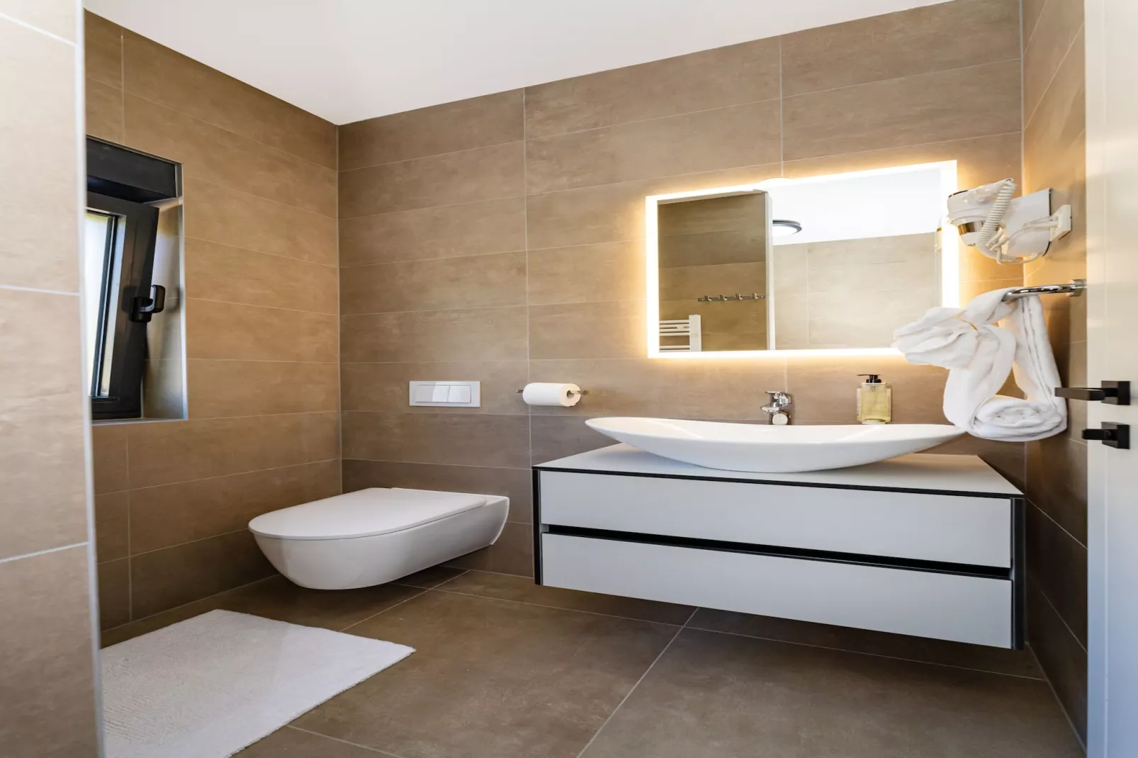 Sea view Villa Senti-Badkamer