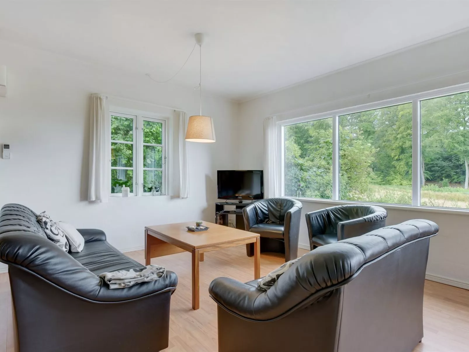 "Rosa" - 300m from the sea-Binnen