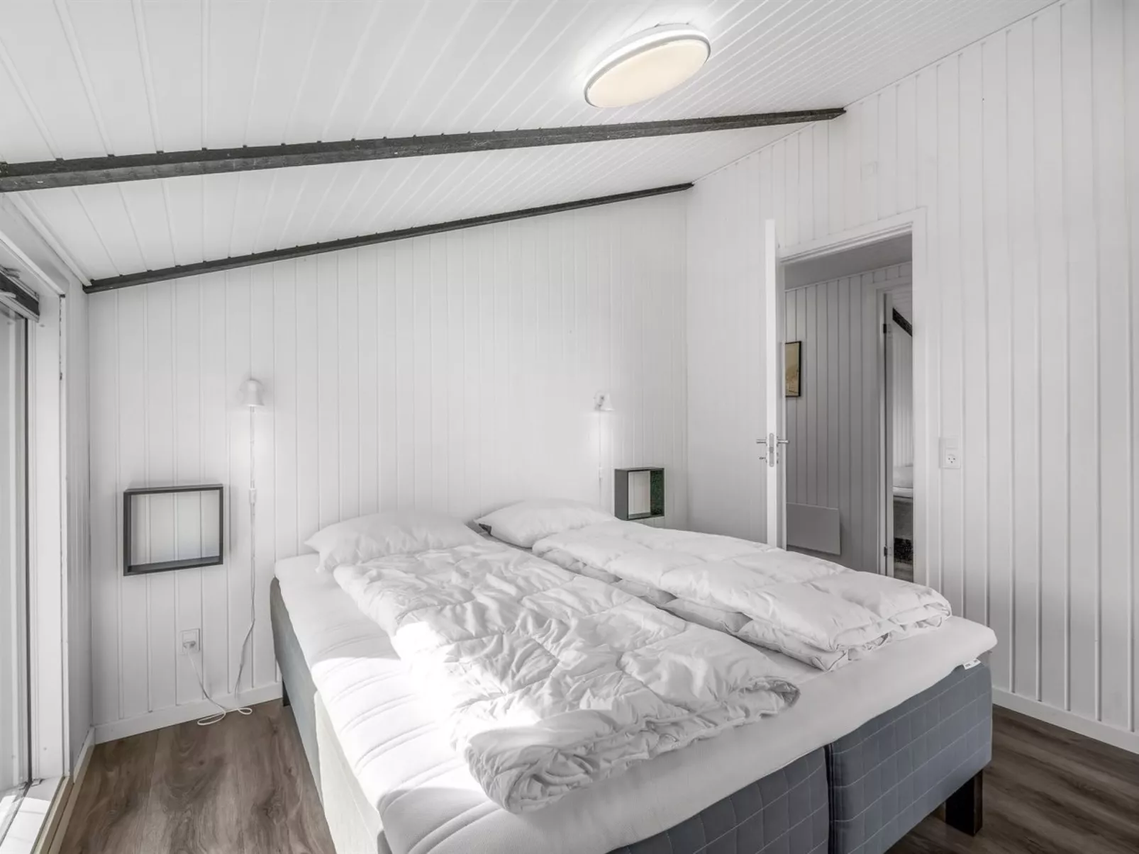 "Teoline" - 500m to the fjord-Binnen