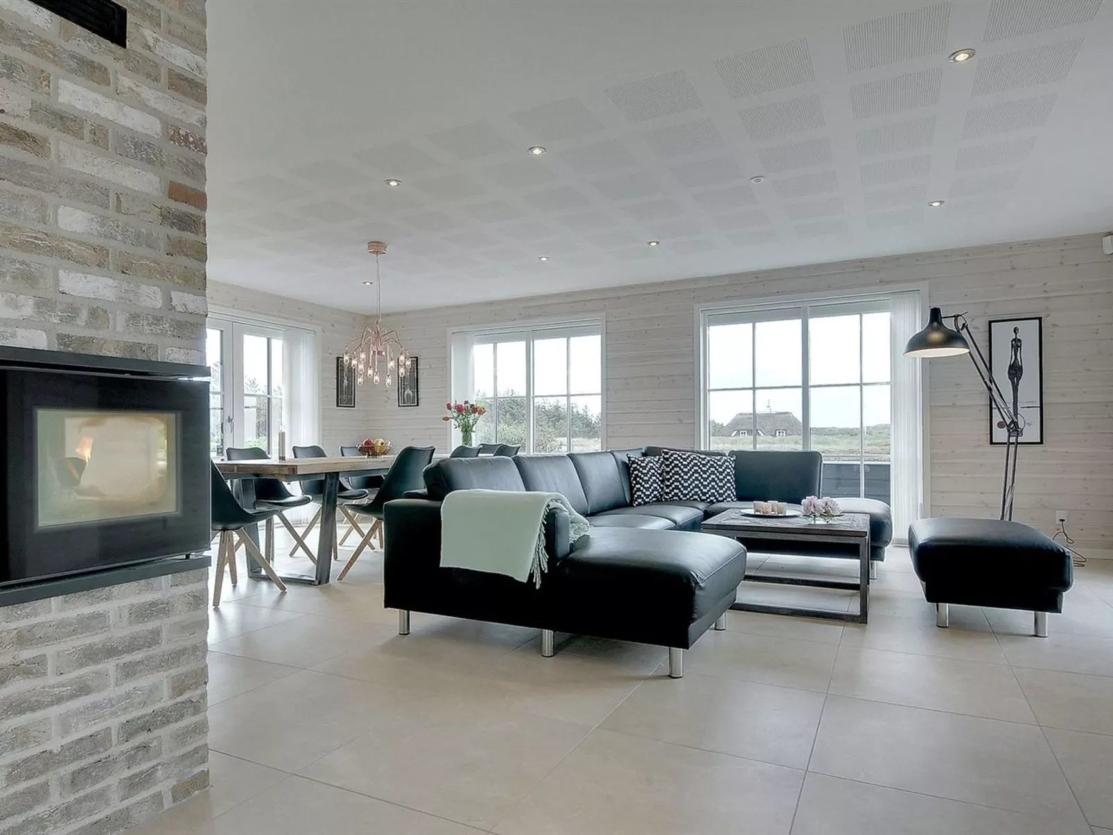 "Dorte" - 200m from the sea-Binnen