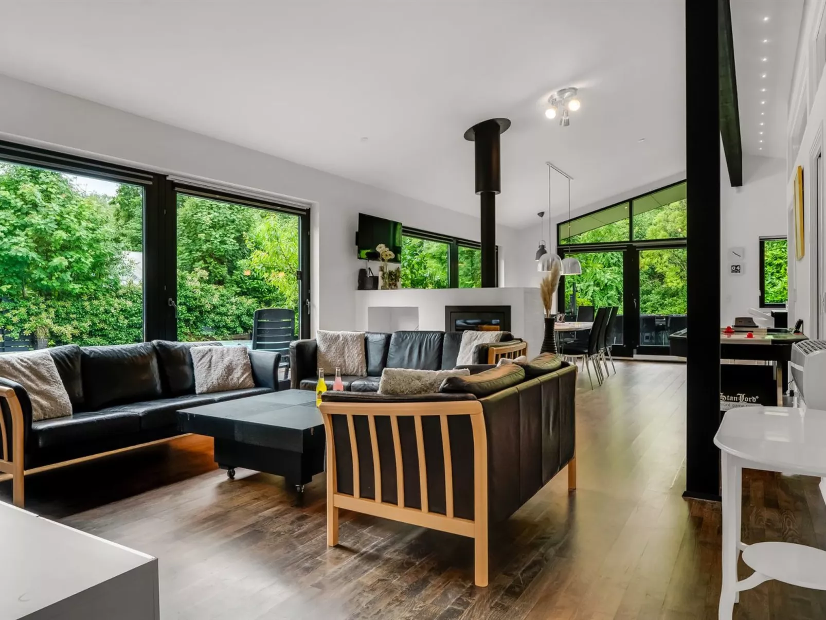 "Ejnarine" - 1.5km from the sea-Binnen