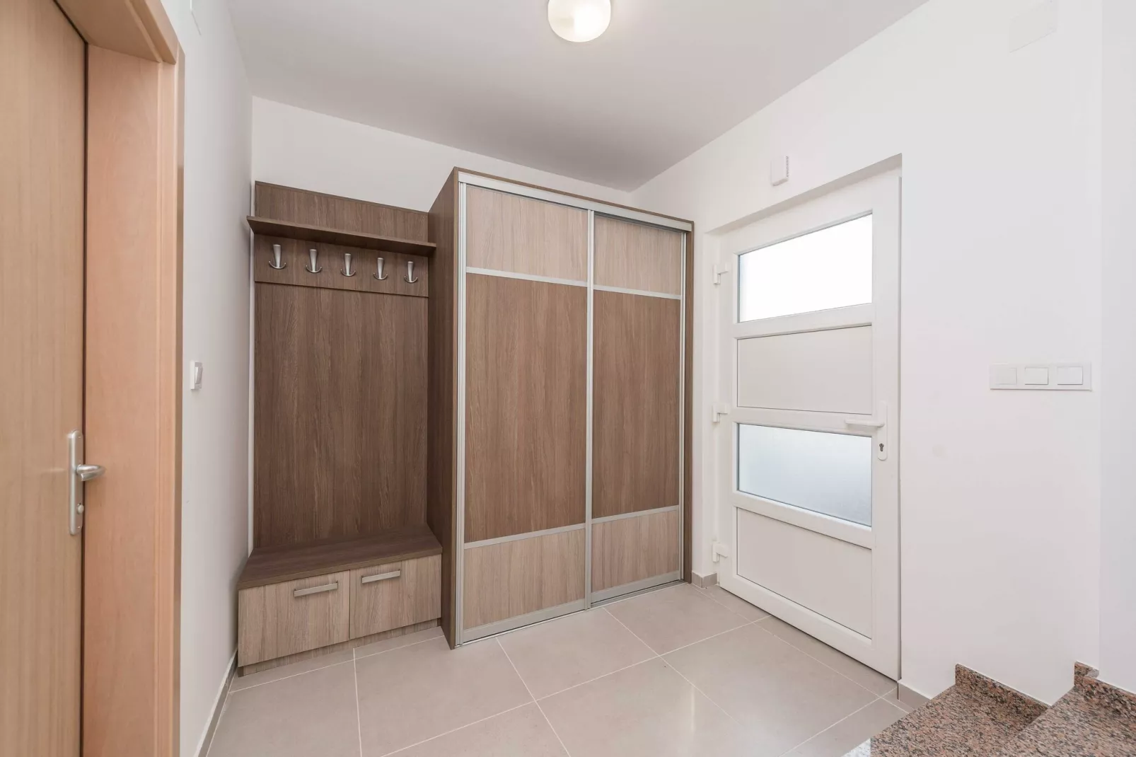 Luxury Escape with Swimming Pool & Modern Design - Four Bedroom Villa with Sea View and Private Pool ( Villa 8)-Binnen