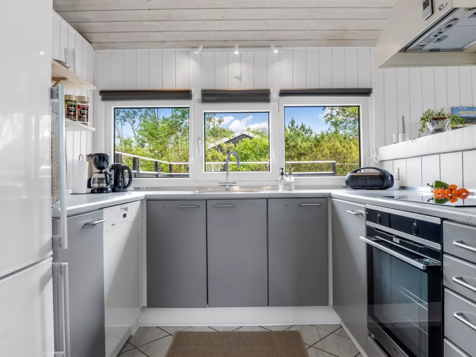 "Apelone" - 800m from the sea-Binnen