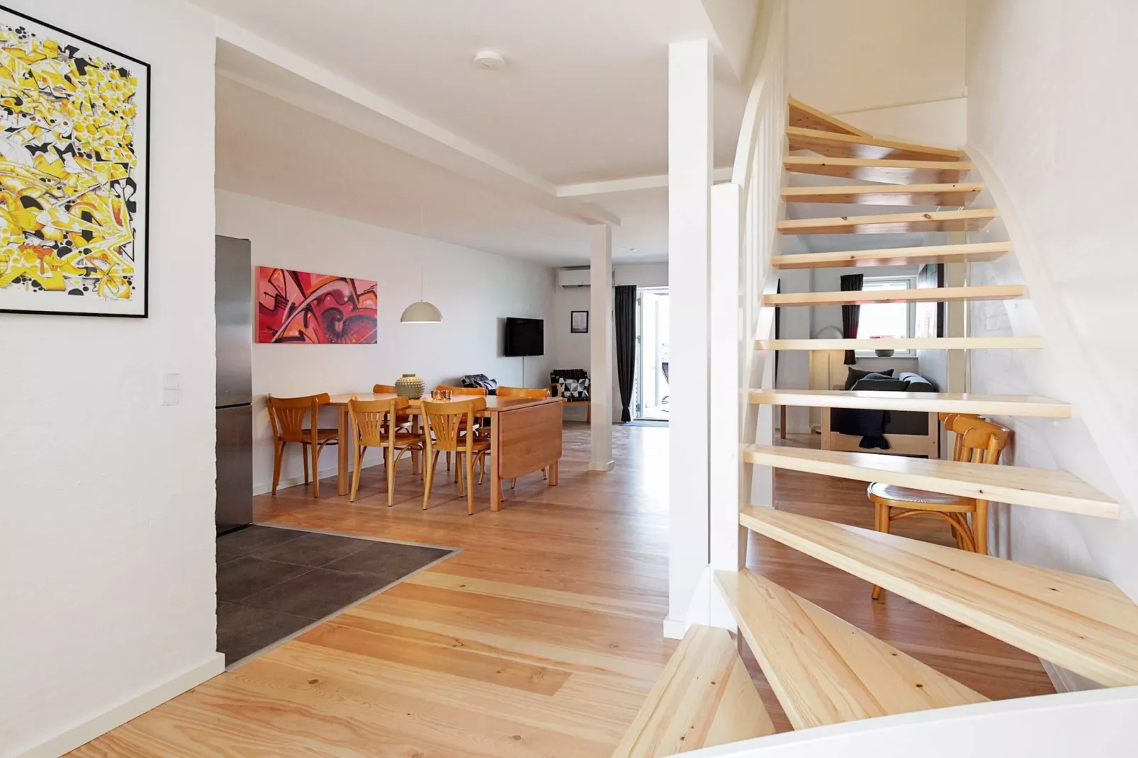 3 rooms app.,2stories,bay view,PLUS-Binnen