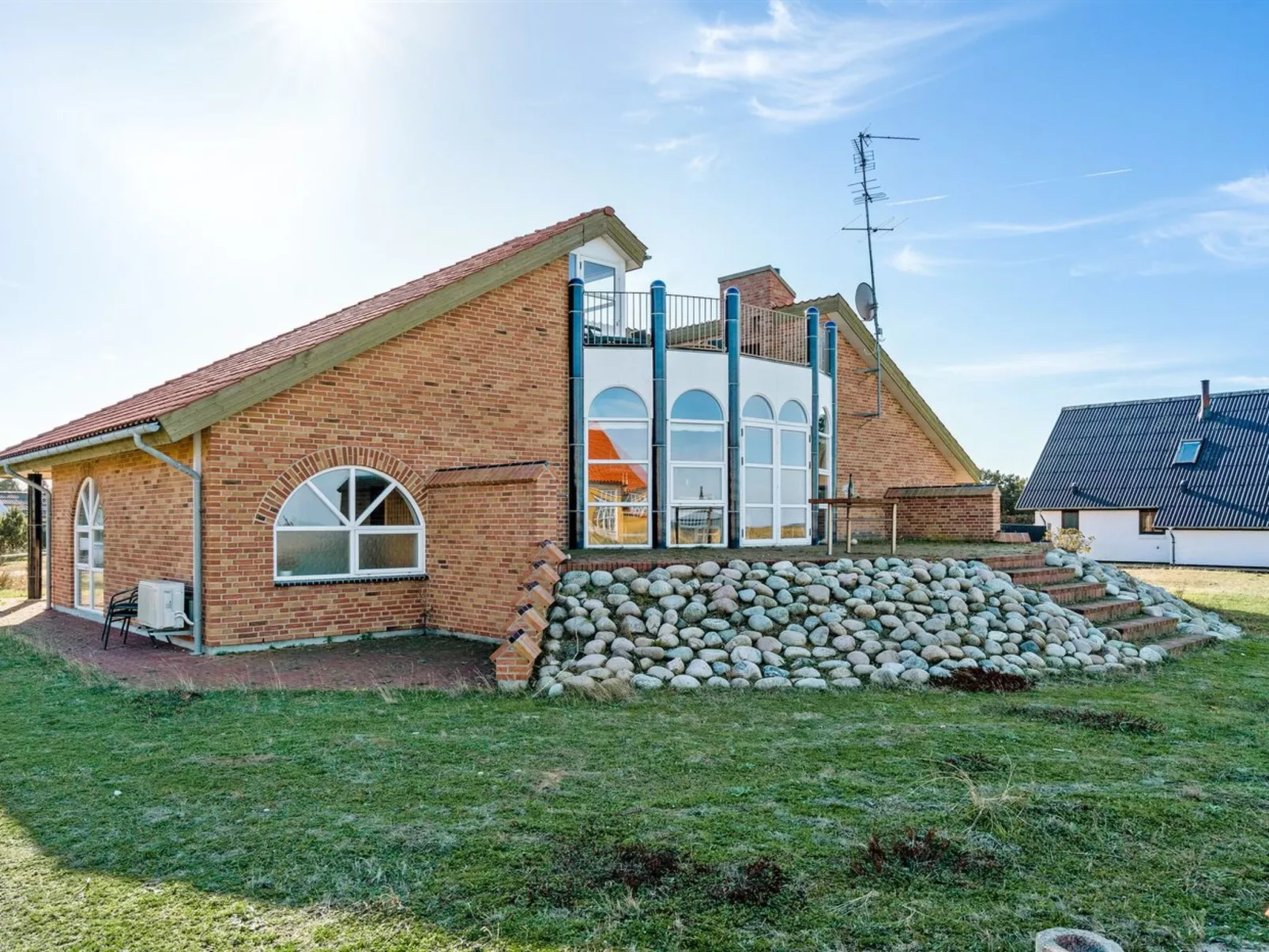 "Solvej" - 120m from the sea-Buiten