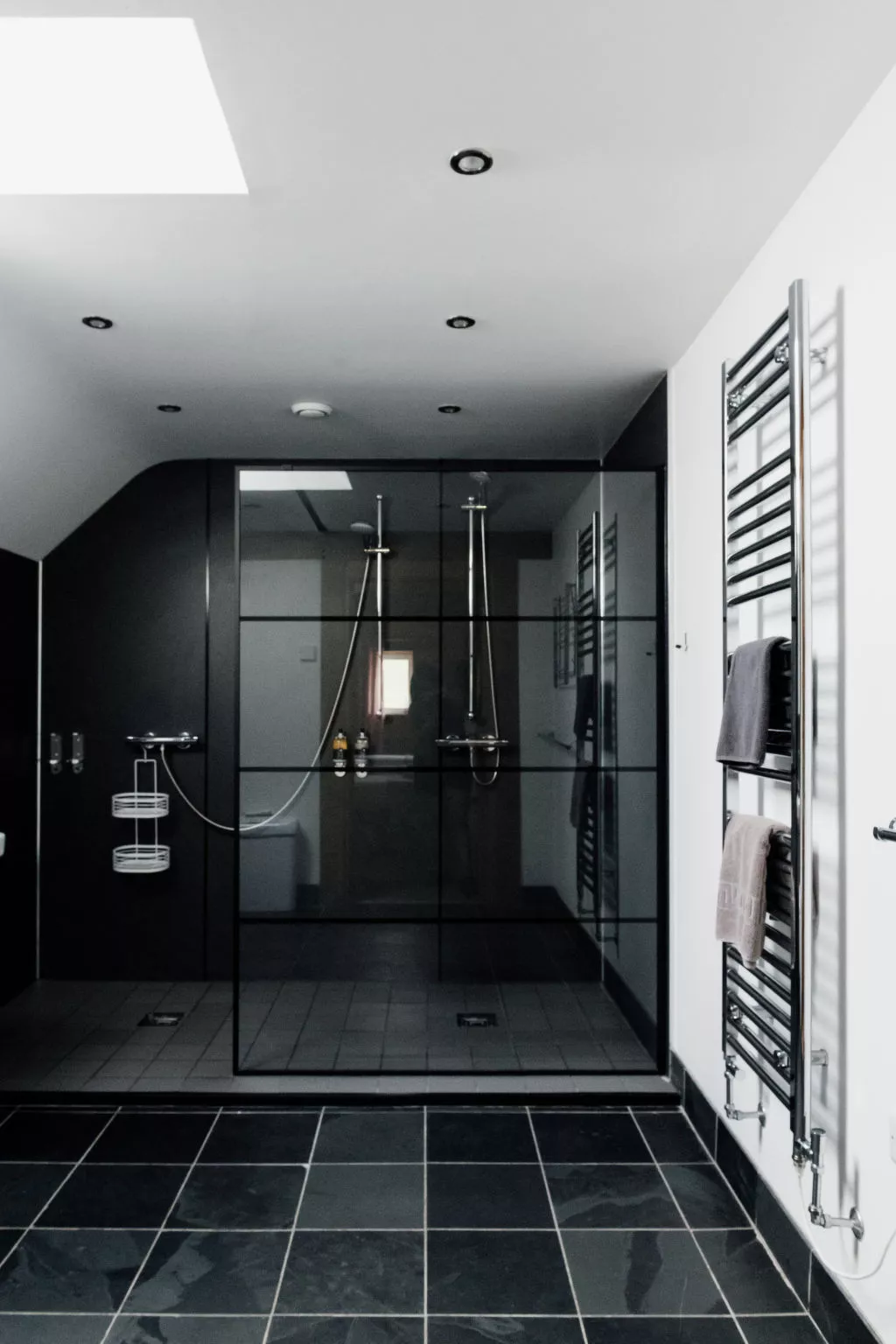 The Welsh Barn-Binnen