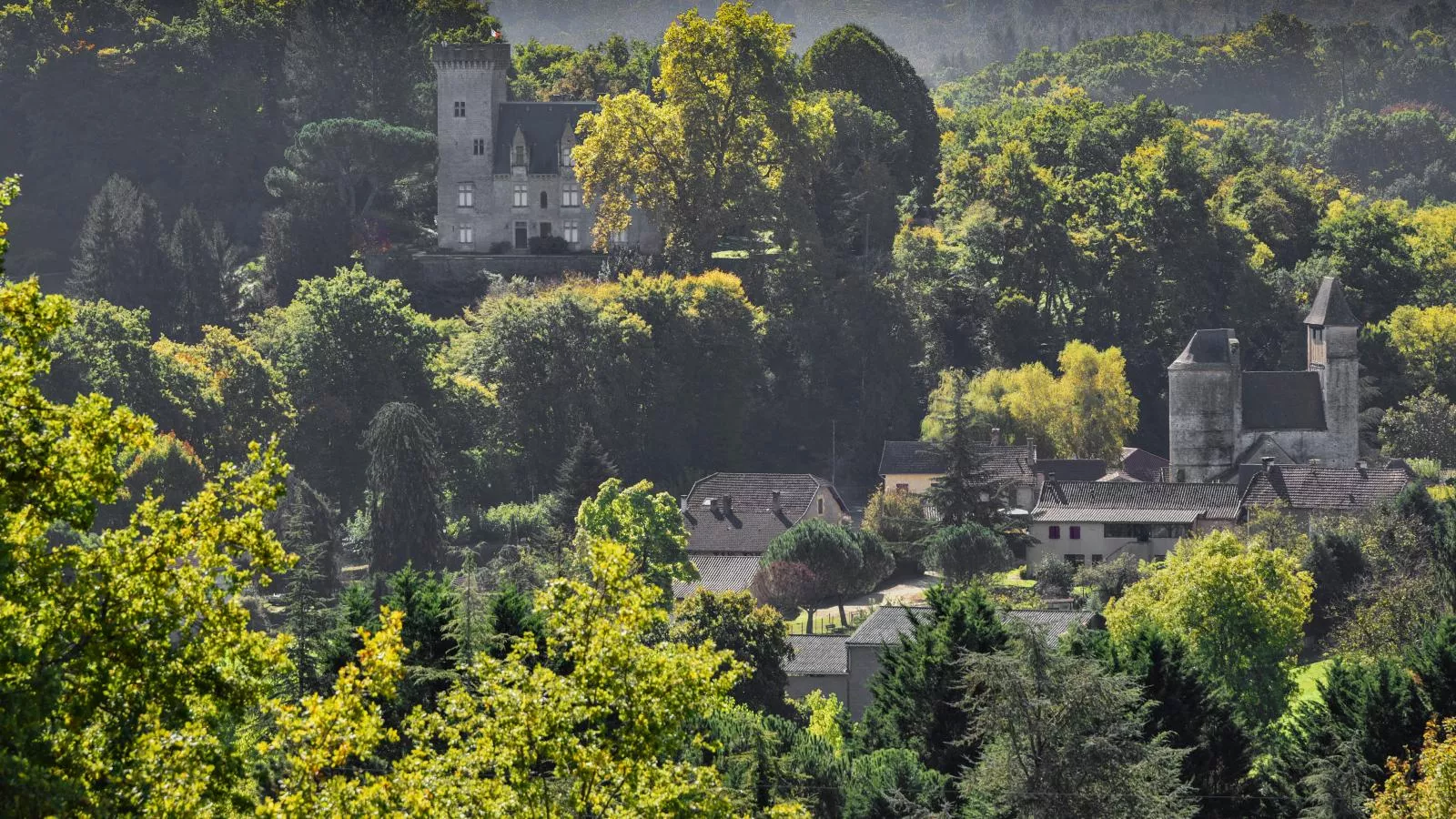 Gite Constantin-Uitzicht zomer