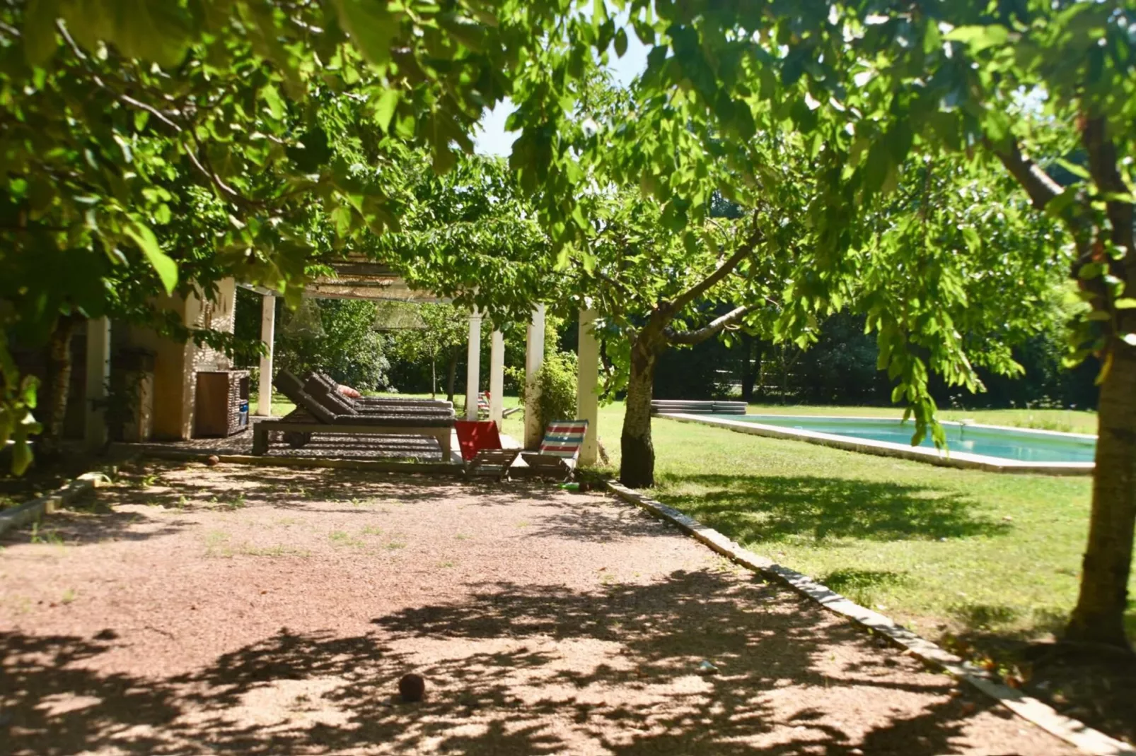 Mas de Corinne-Tuinen zomer