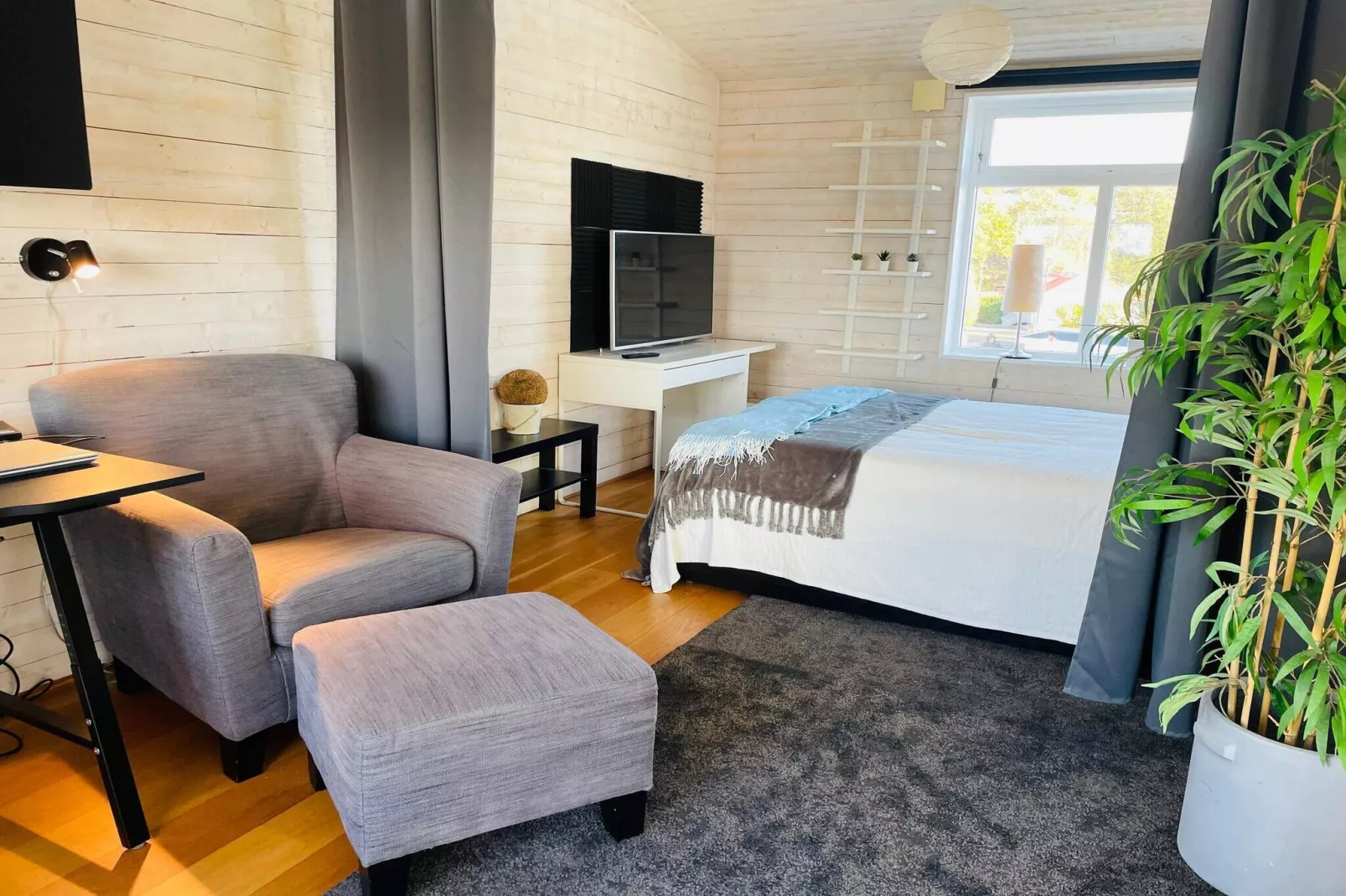 Kustwoning in Sandvik met zwembad-Binnen