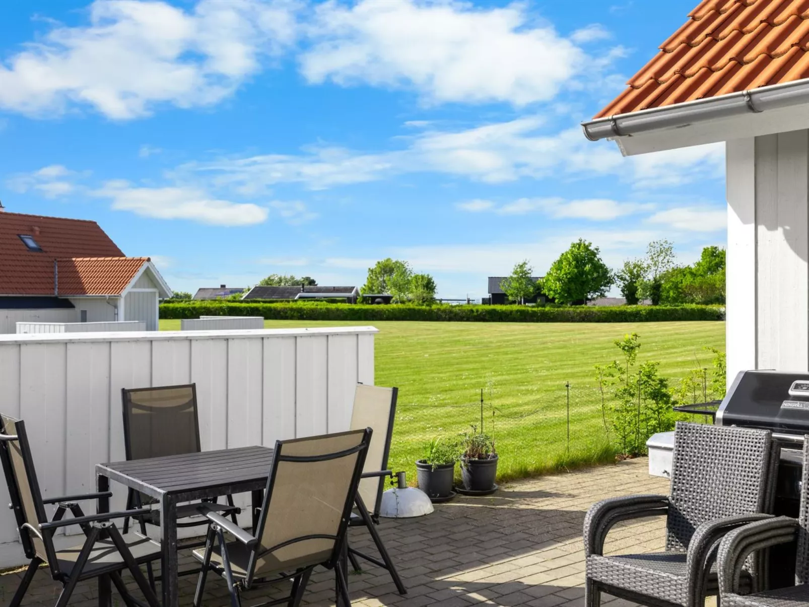 "Solvey" - 270m from the sea-Buiten