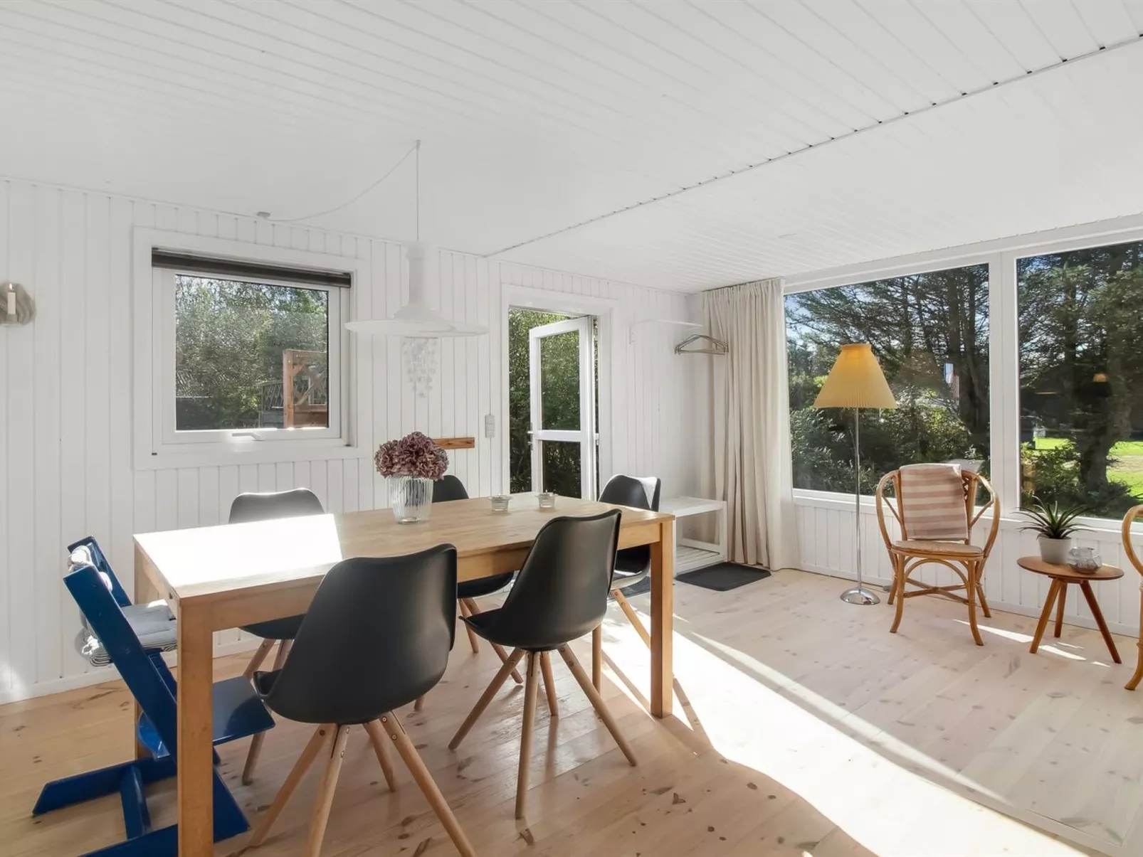 "Reeta" - 450m from the sea-Binnen