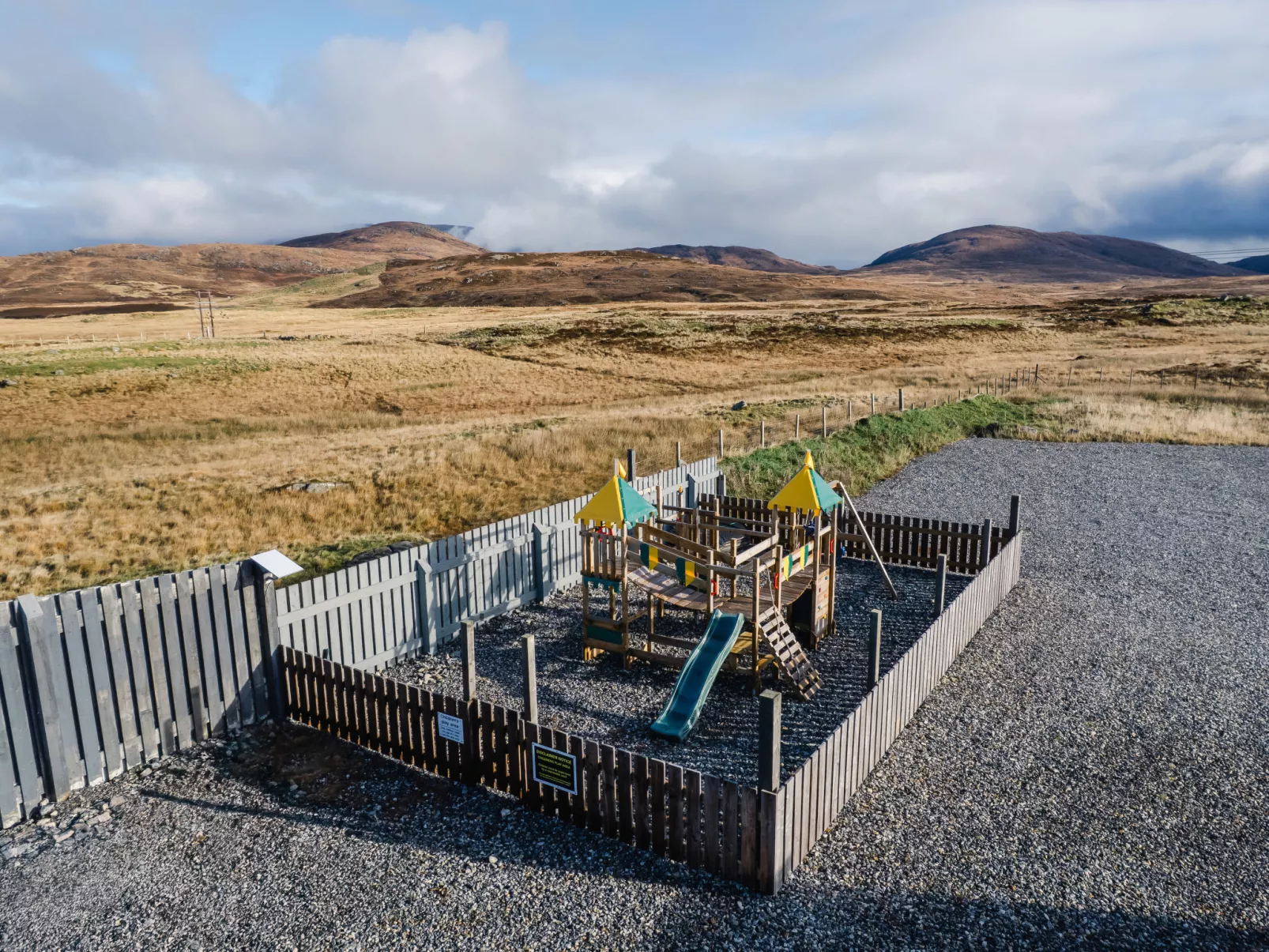 Benderloch House & Frobost Lodge-Buiten