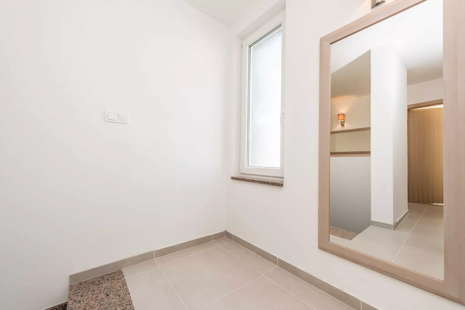 Luxury Escape with Swimming Pool & Modern Design - Superior Four Bedroom Villa with Private Pool ( Villa 2)-Binnen