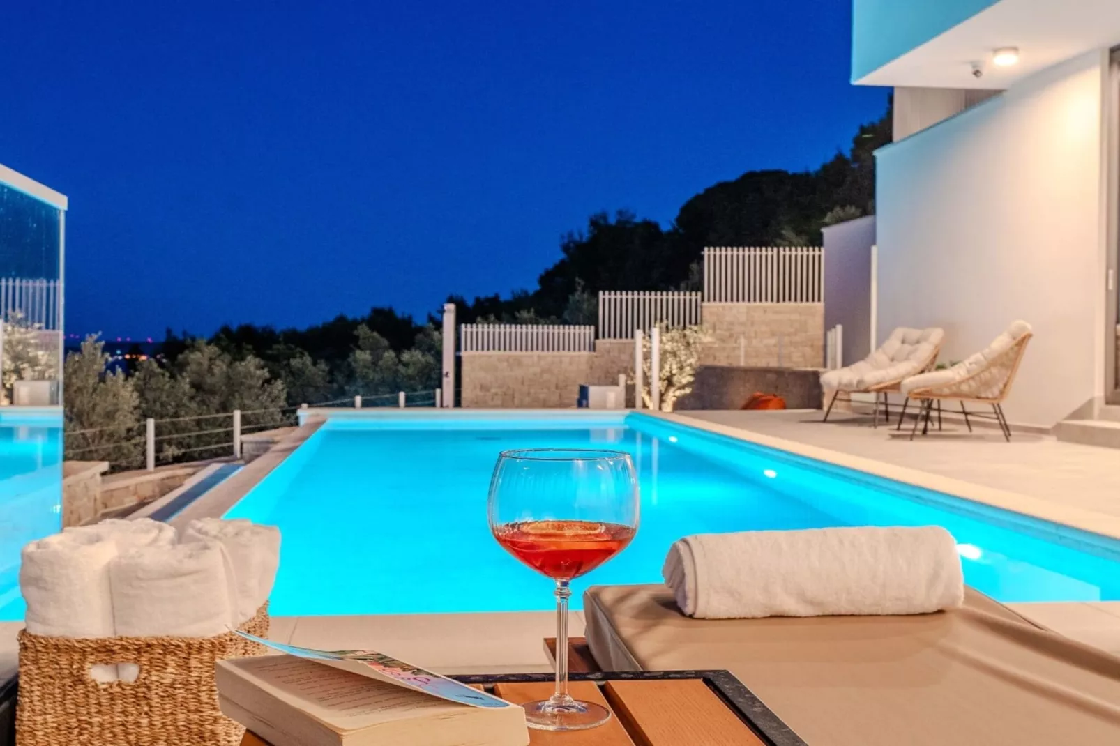 Holiday Home Good Life-Zwembad