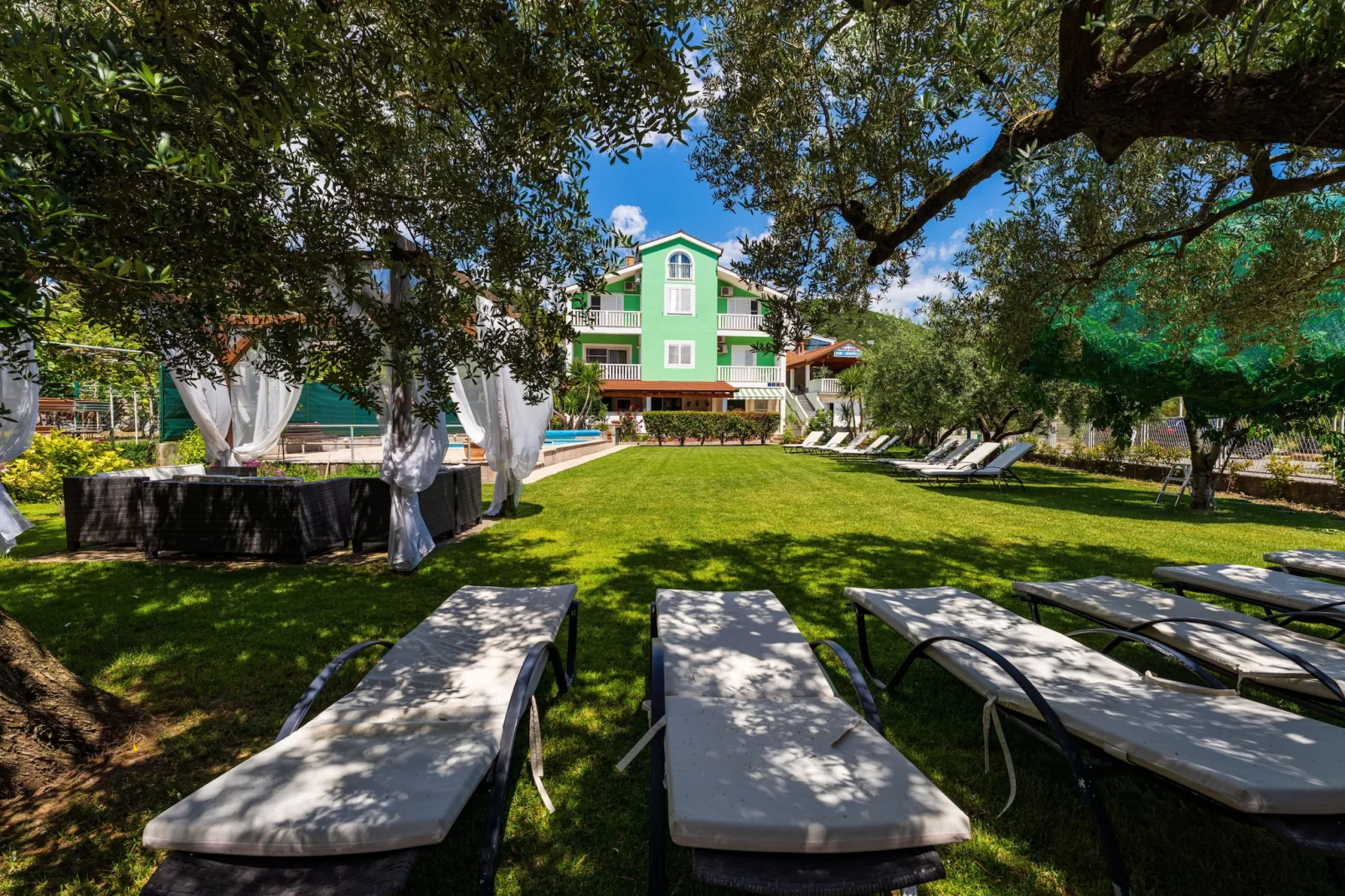 Villa Green Paradise-Terrasbalkon