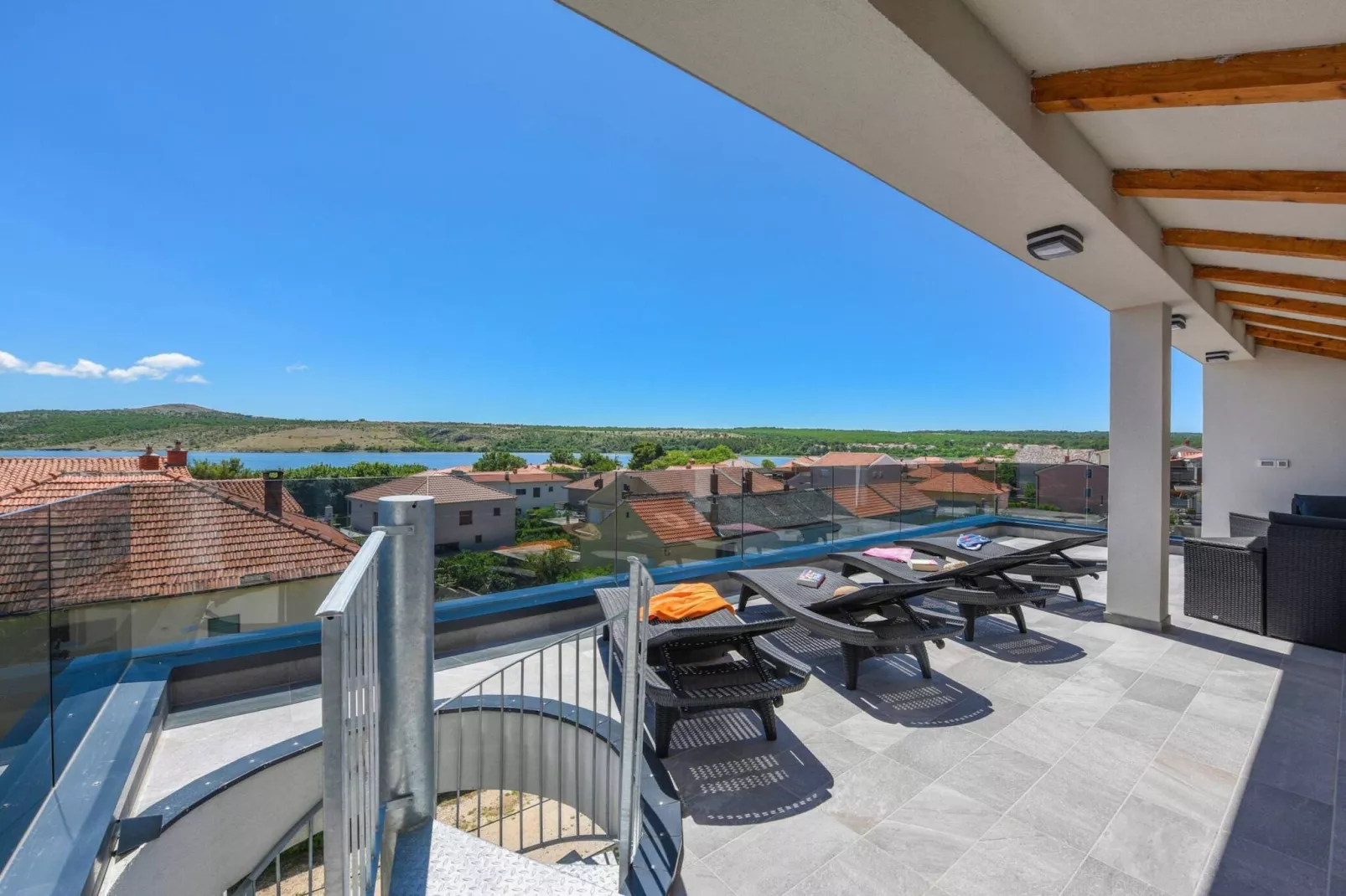 Sea view Villa Possedaria-Terrasbalkon