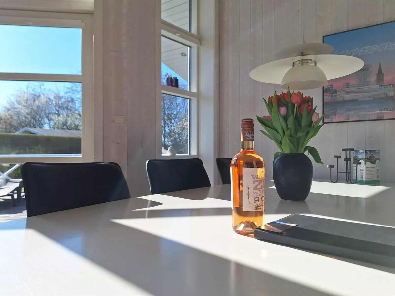 "Gustava" - 700m from the sea-Binnen