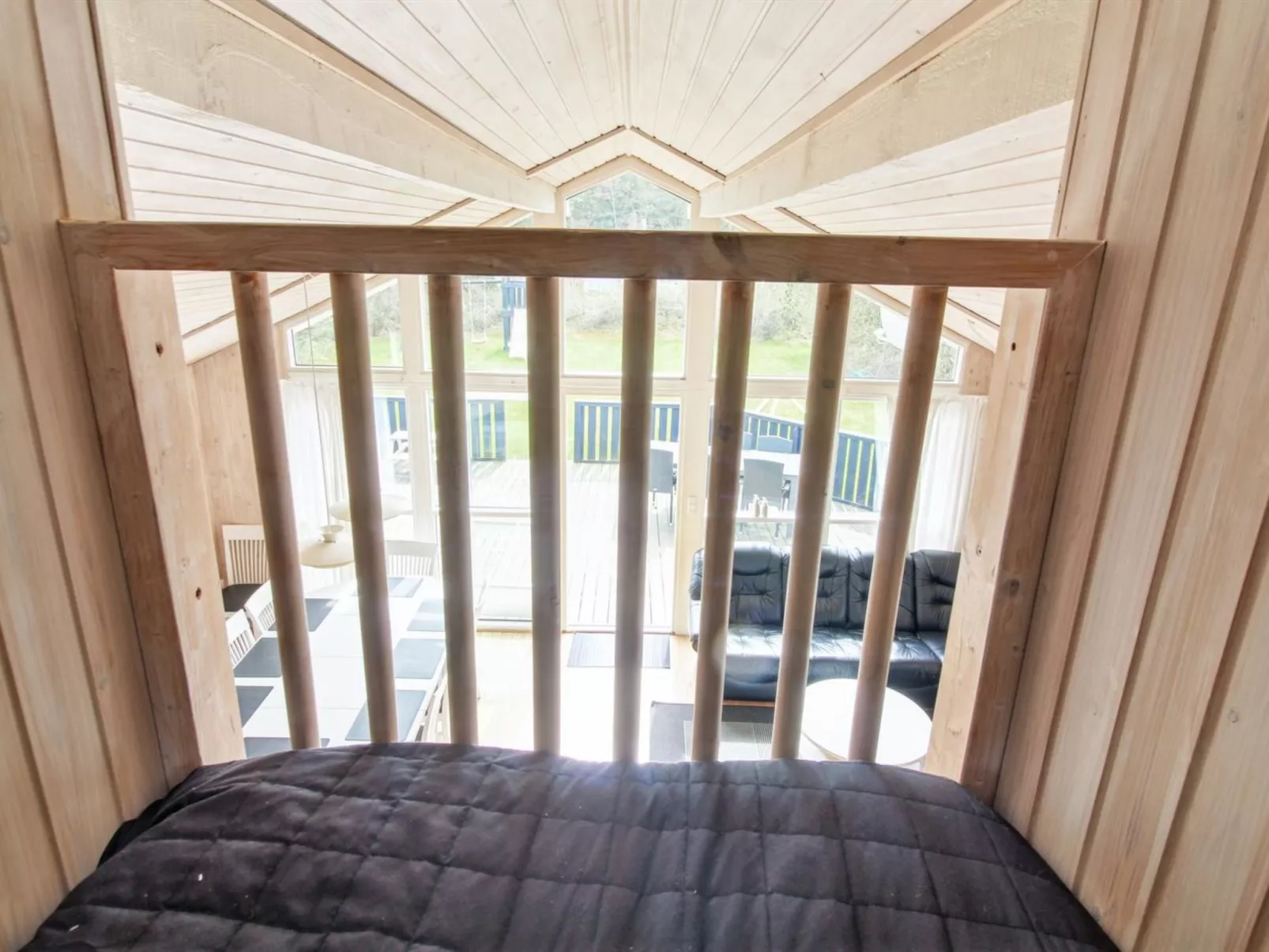 "Gustina" - 1.2km from the sea-Binnen